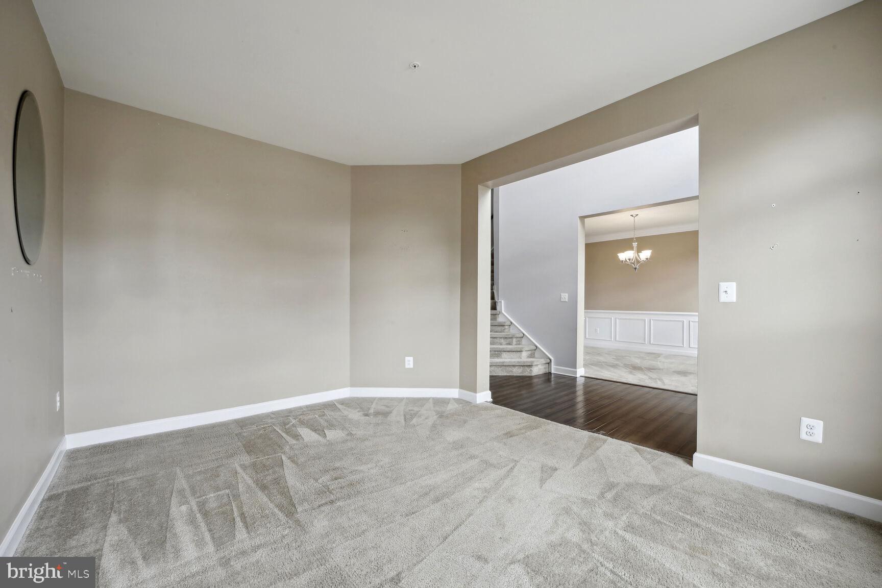 THE VINEYARDS - Residential