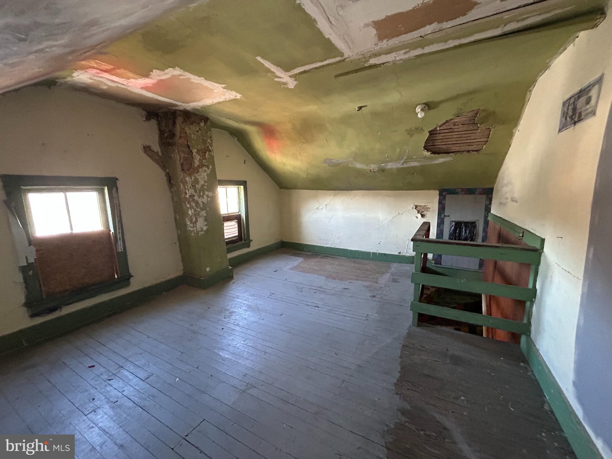 SHAMOKIN - Residential