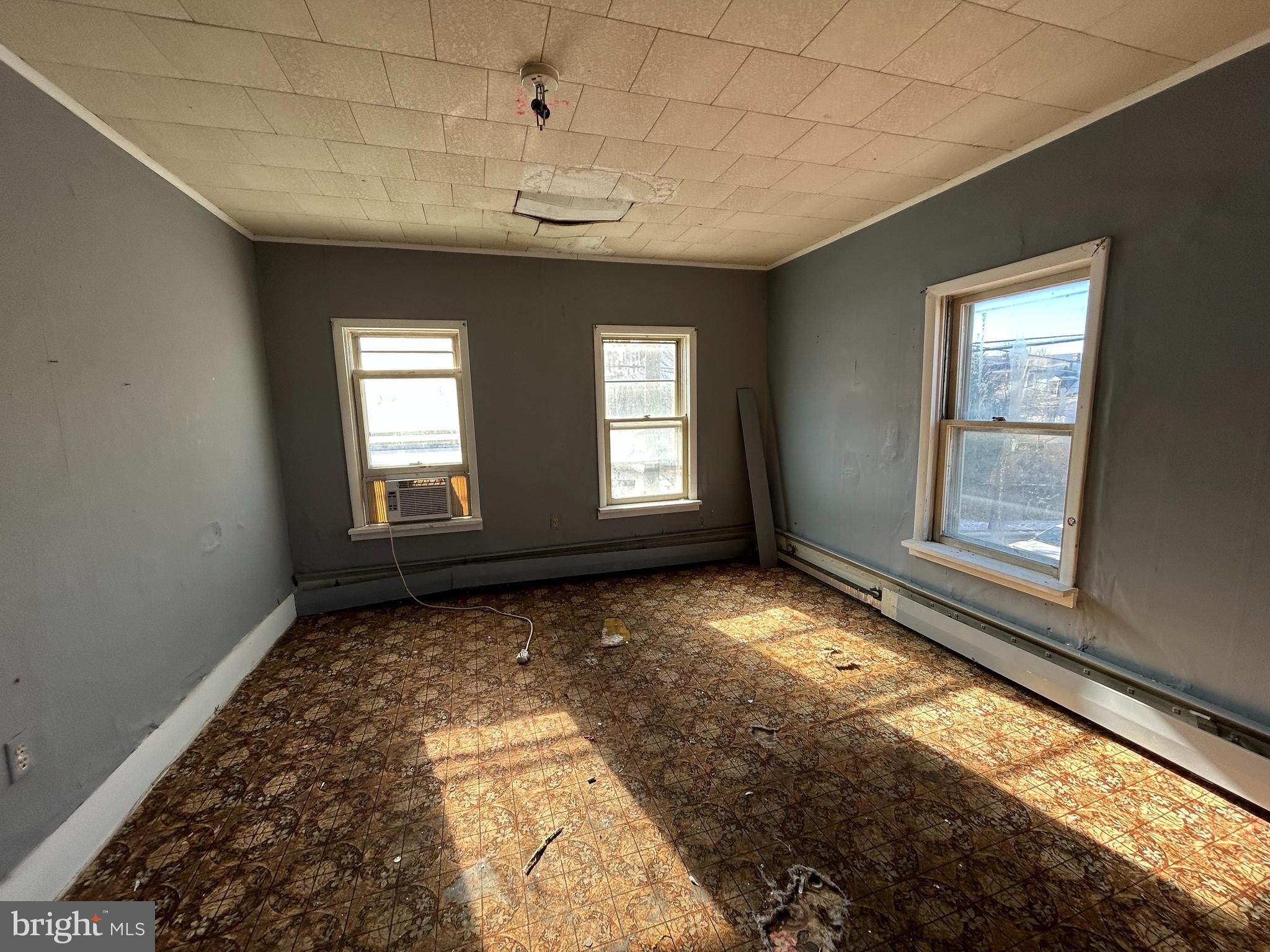 SHAMOKIN - Residential