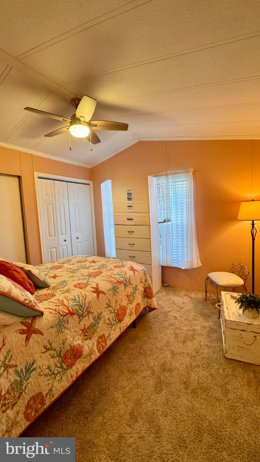 SHADY PARK - Residential