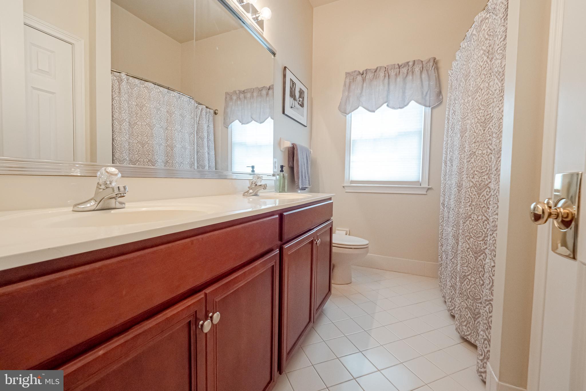 WESTTOWN CHASE - Residential