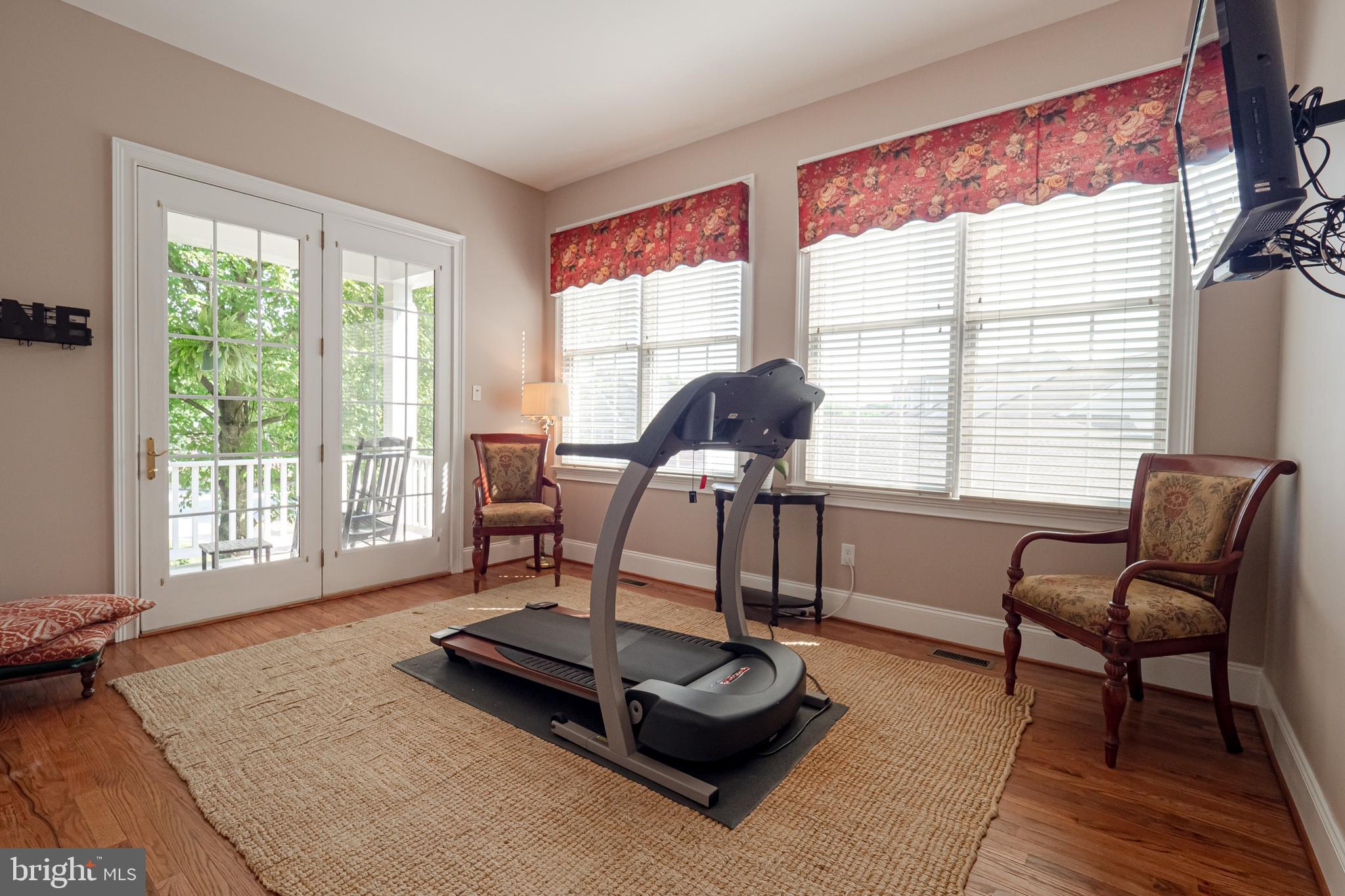 WESTTOWN CHASE - Residential