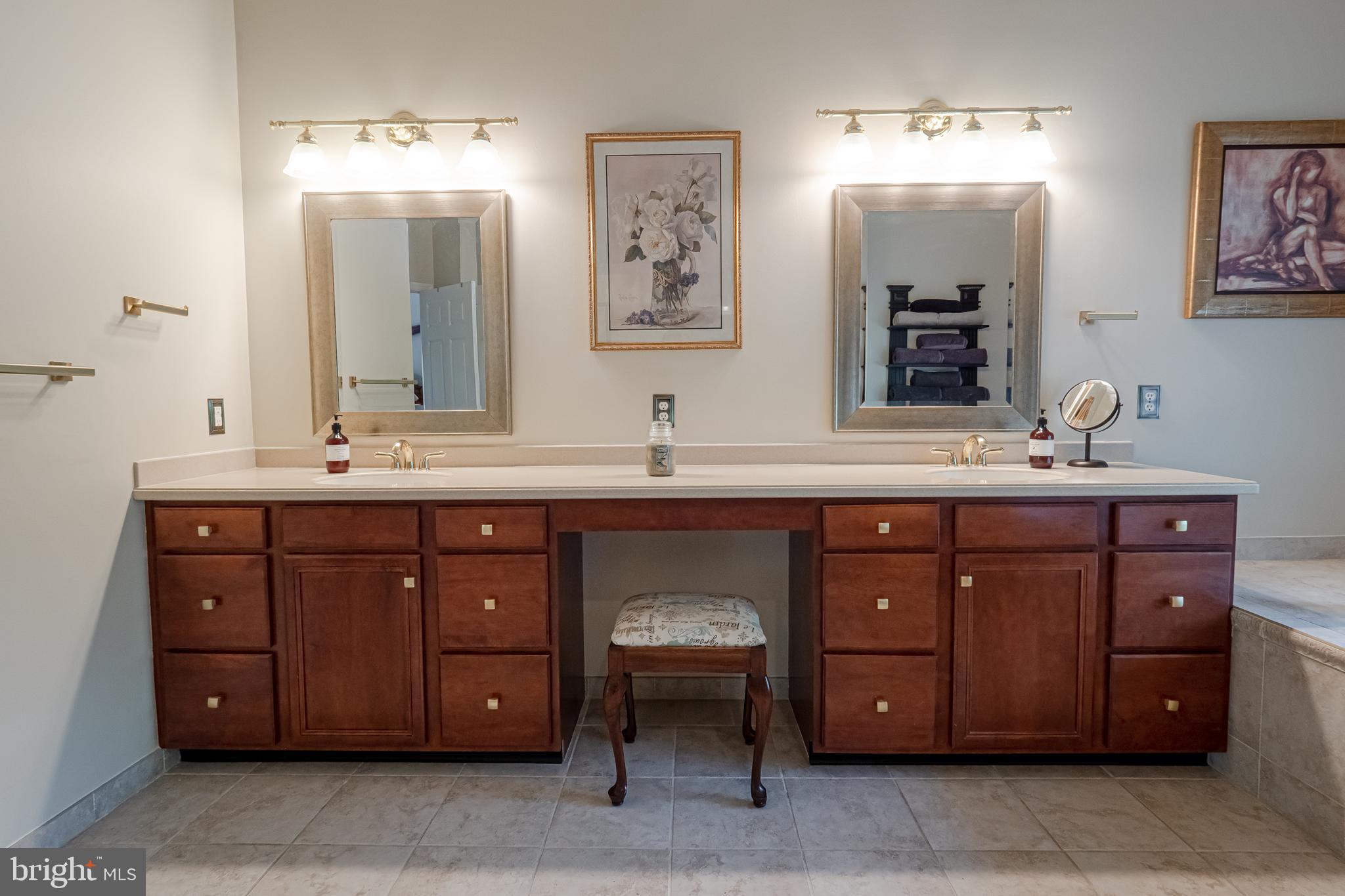 WESTTOWN CHASE - Residential