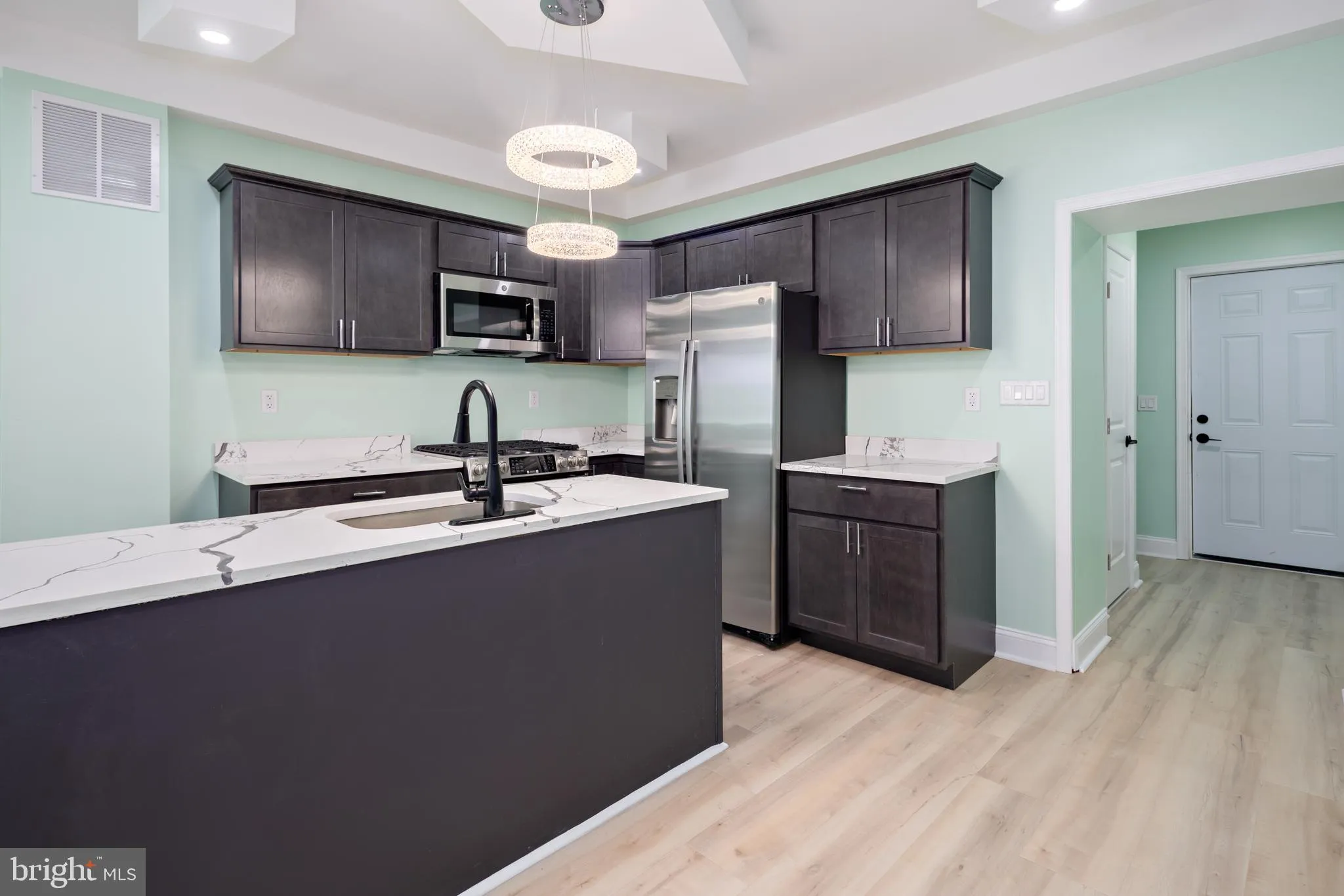 Baltimore, Maryland 21224, United States, 3 Bedrooms Bedrooms, ,3 BathroomsBathrooms,Residential,Active,123882