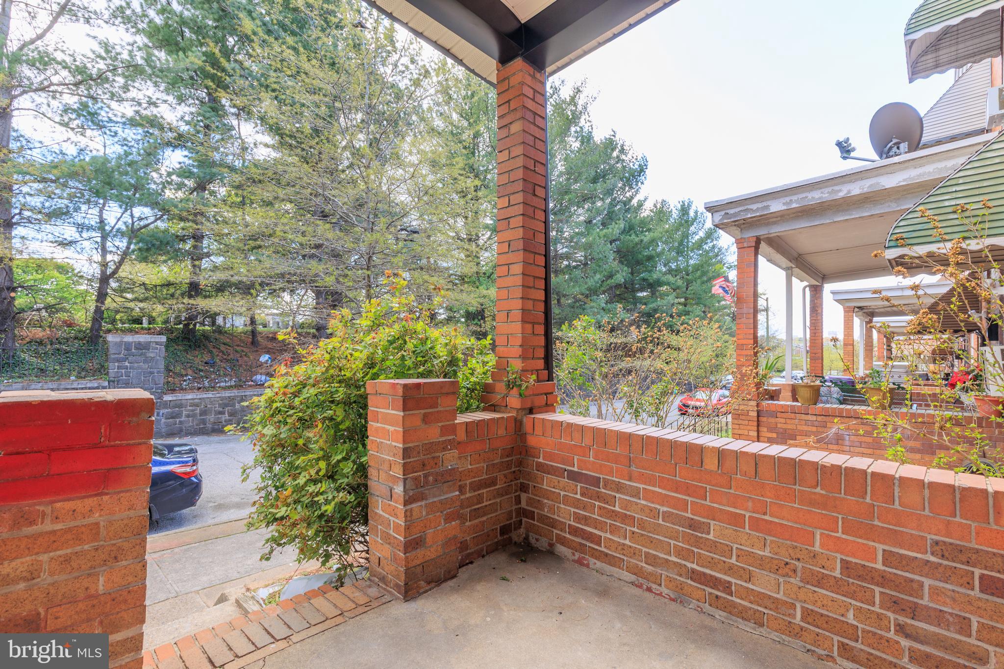 HIGHLANDTOWN - Residential