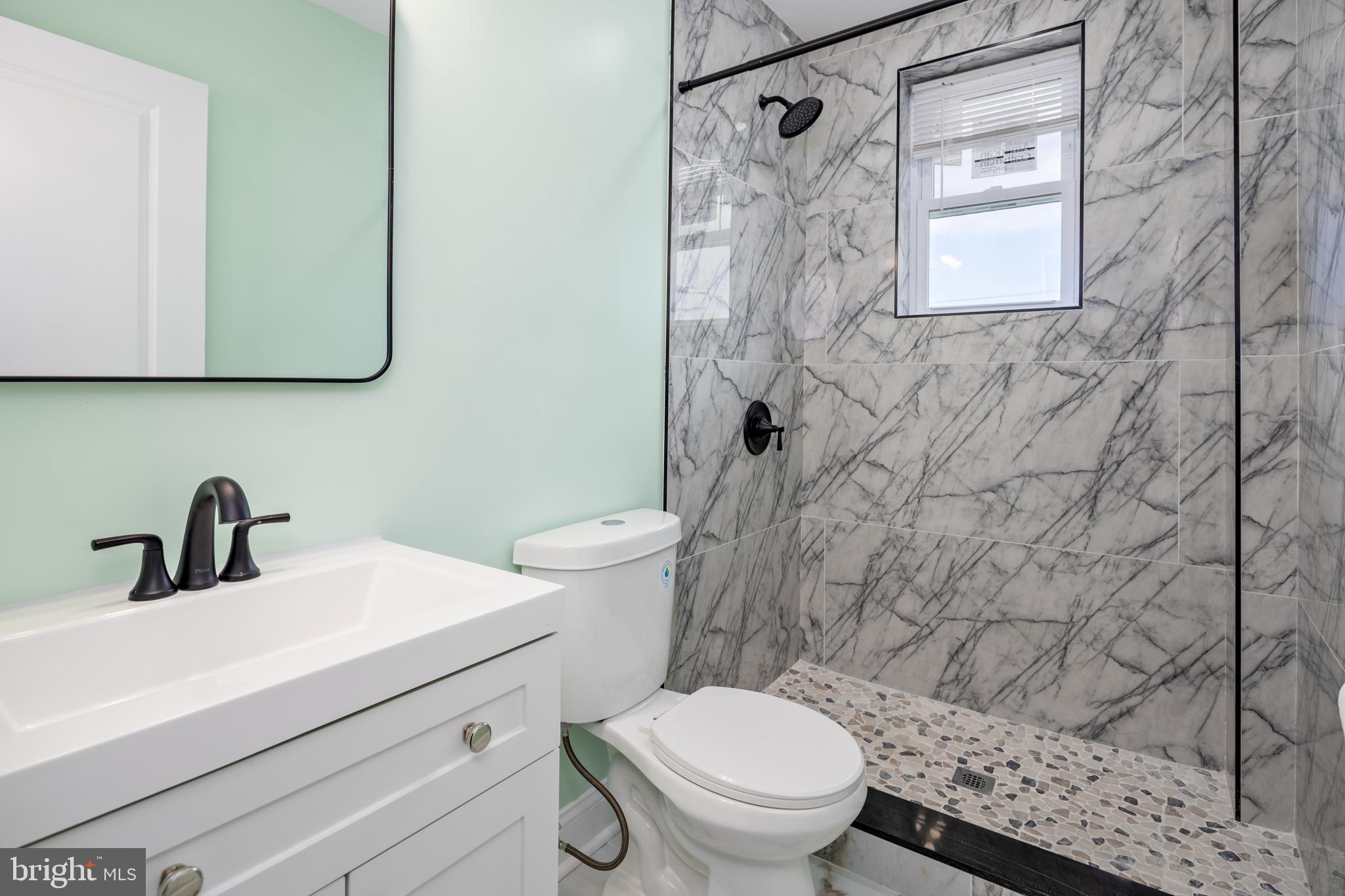 HIGHLANDTOWN - Residential