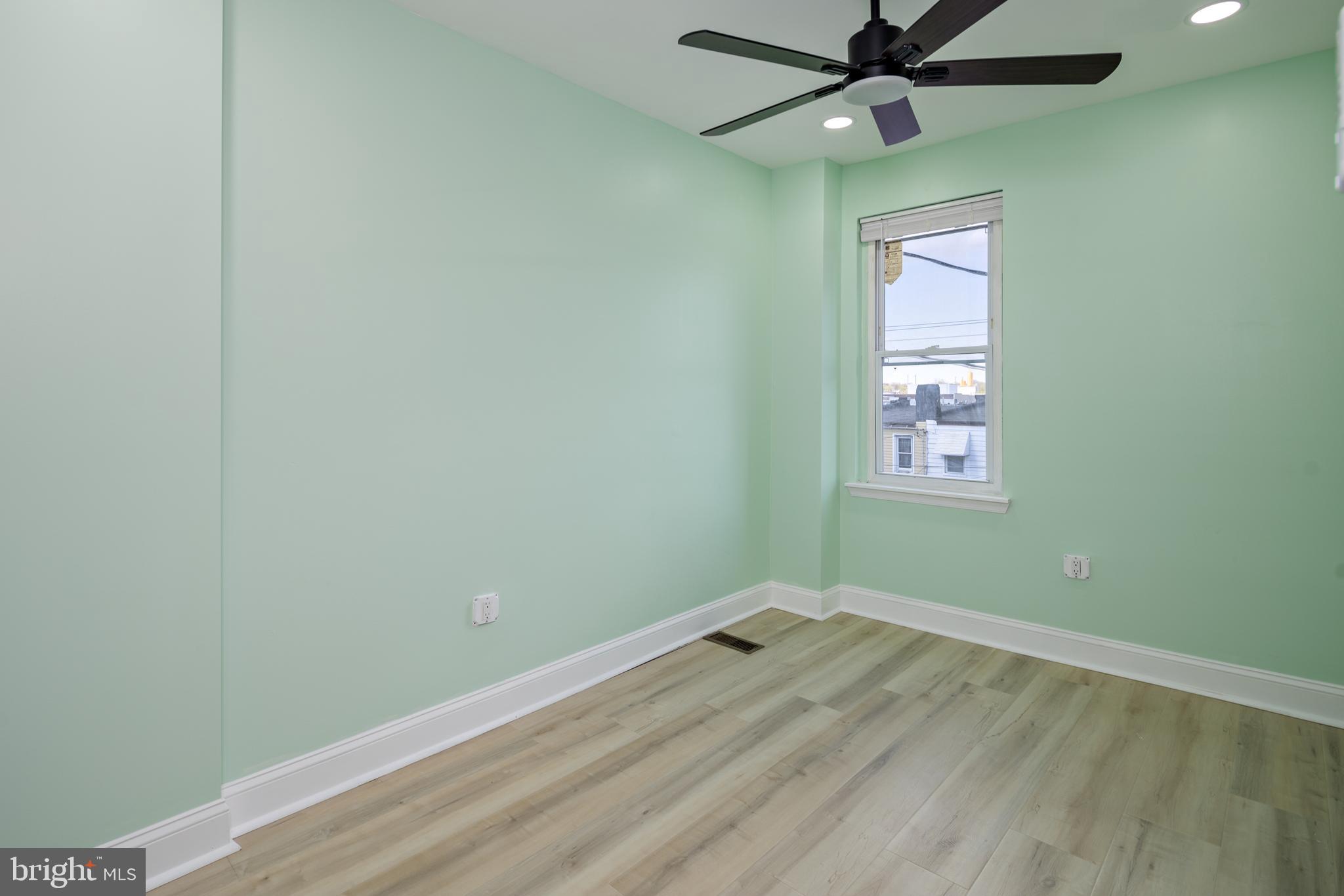 HIGHLANDTOWN - Residential