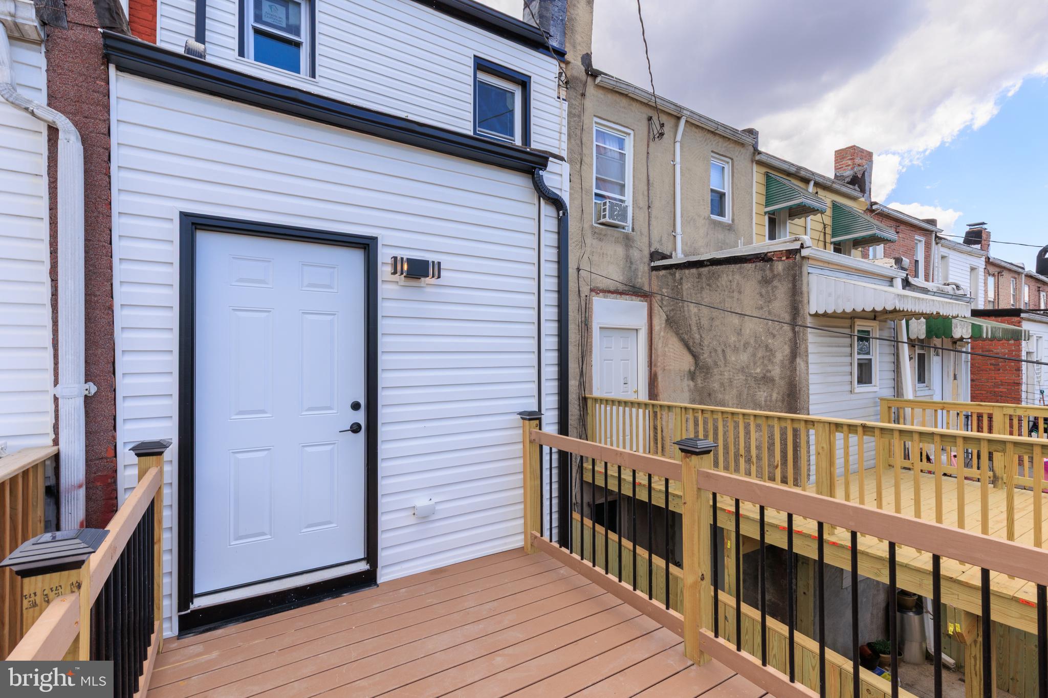 HIGHLANDTOWN - Residential