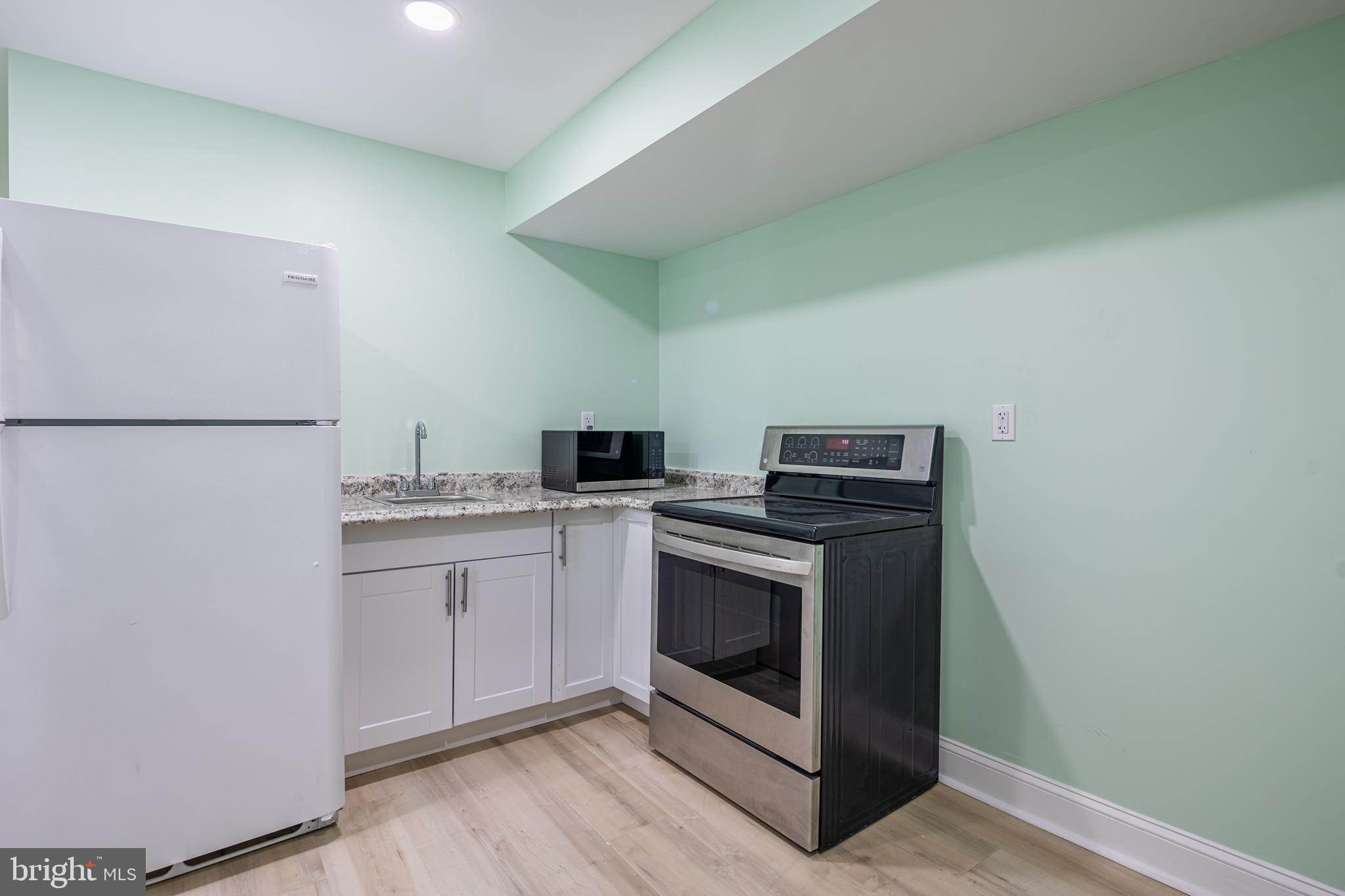 HIGHLANDTOWN - Residential