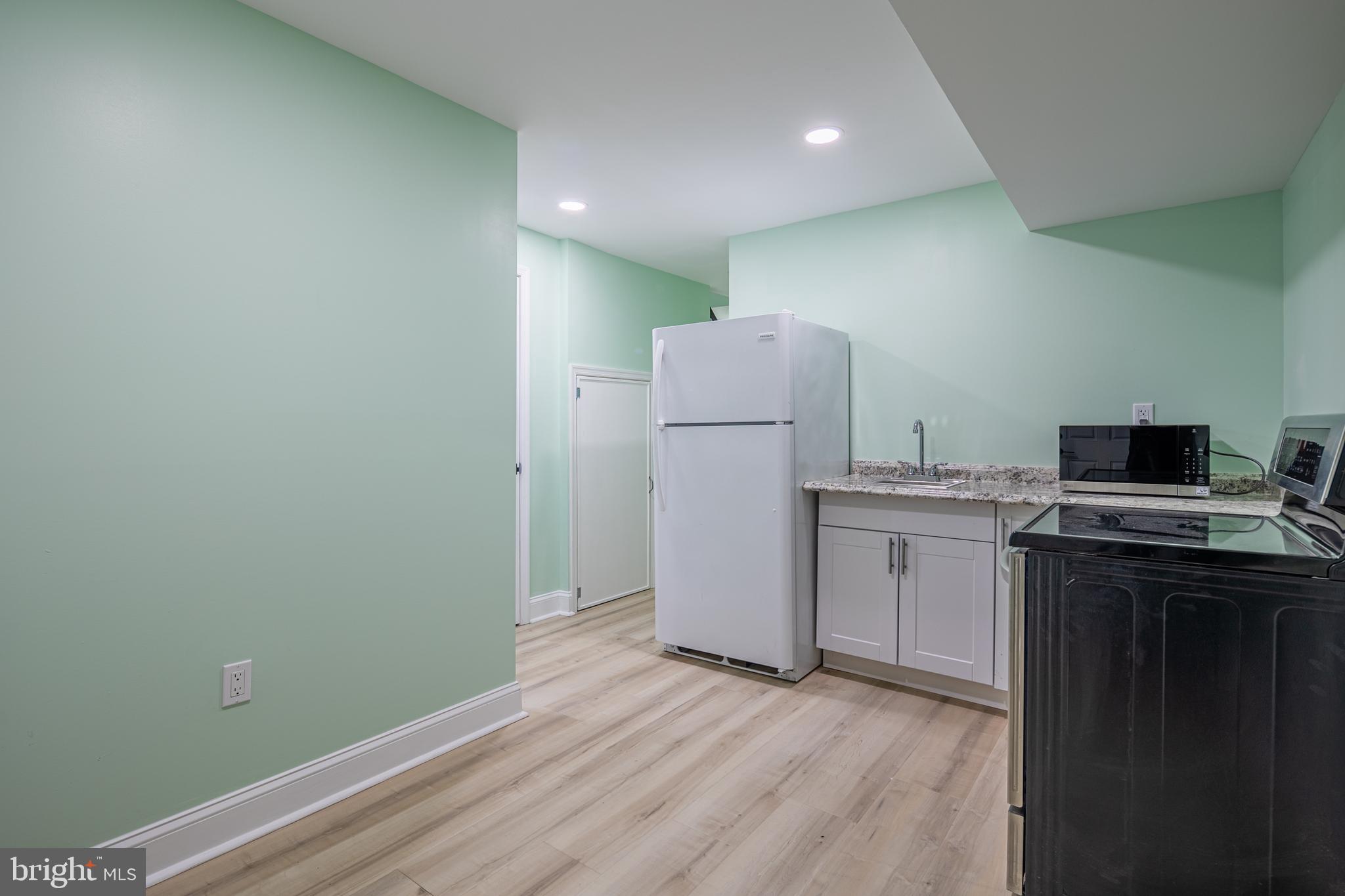 HIGHLANDTOWN - Residential
