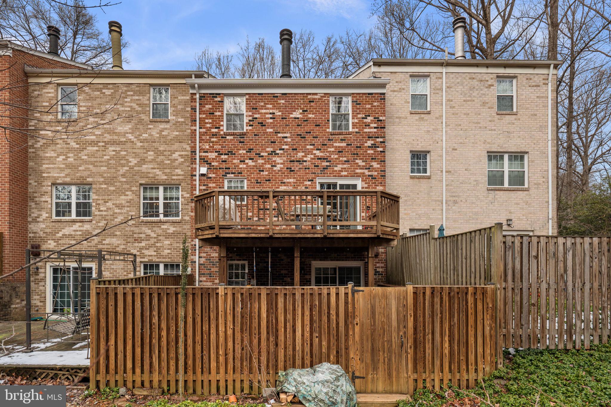 THE HAMLET - Residential