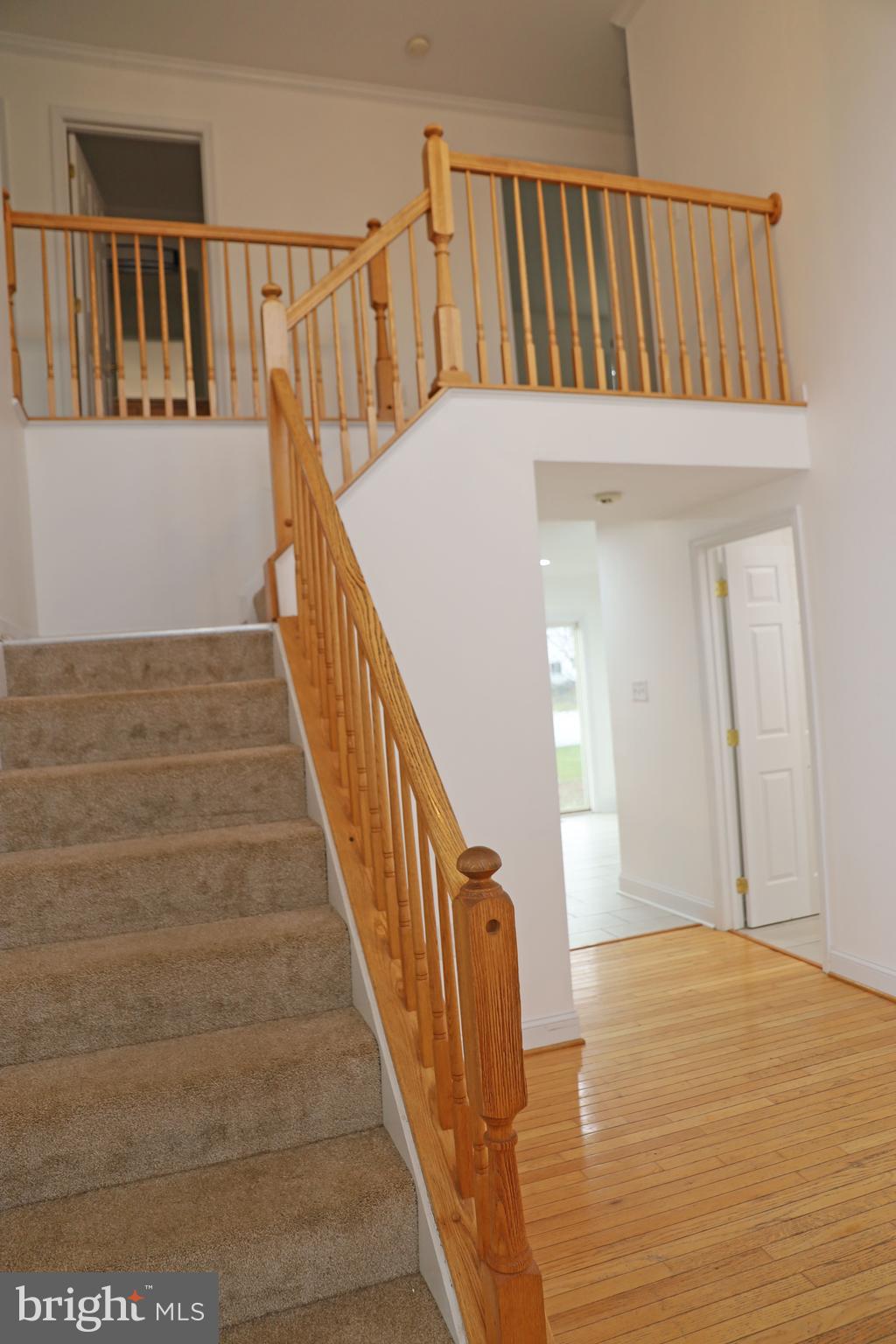 MCCAULEY CROSSING - Residential Lease