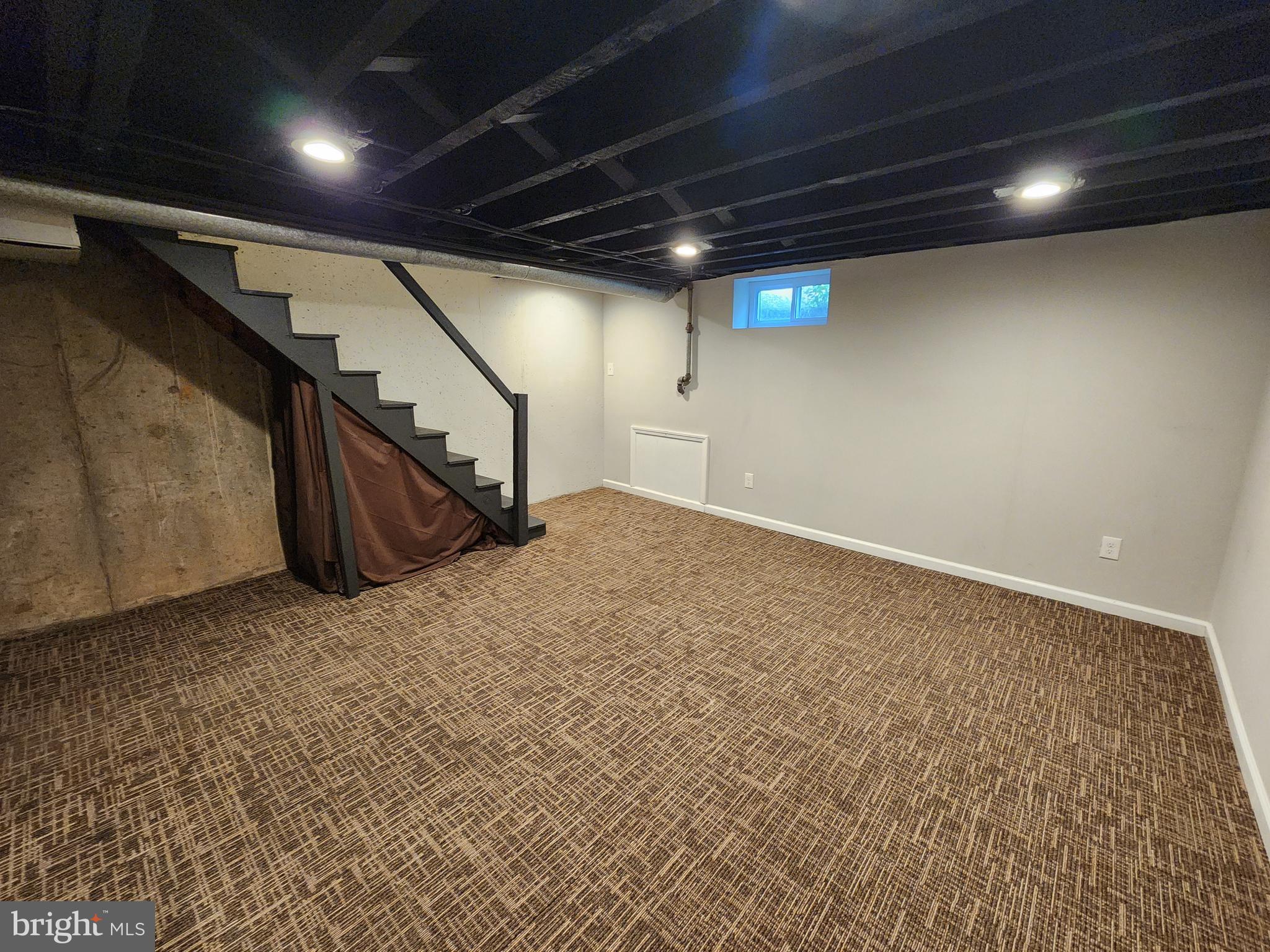 WESTBROOK PARK - Residential Lease