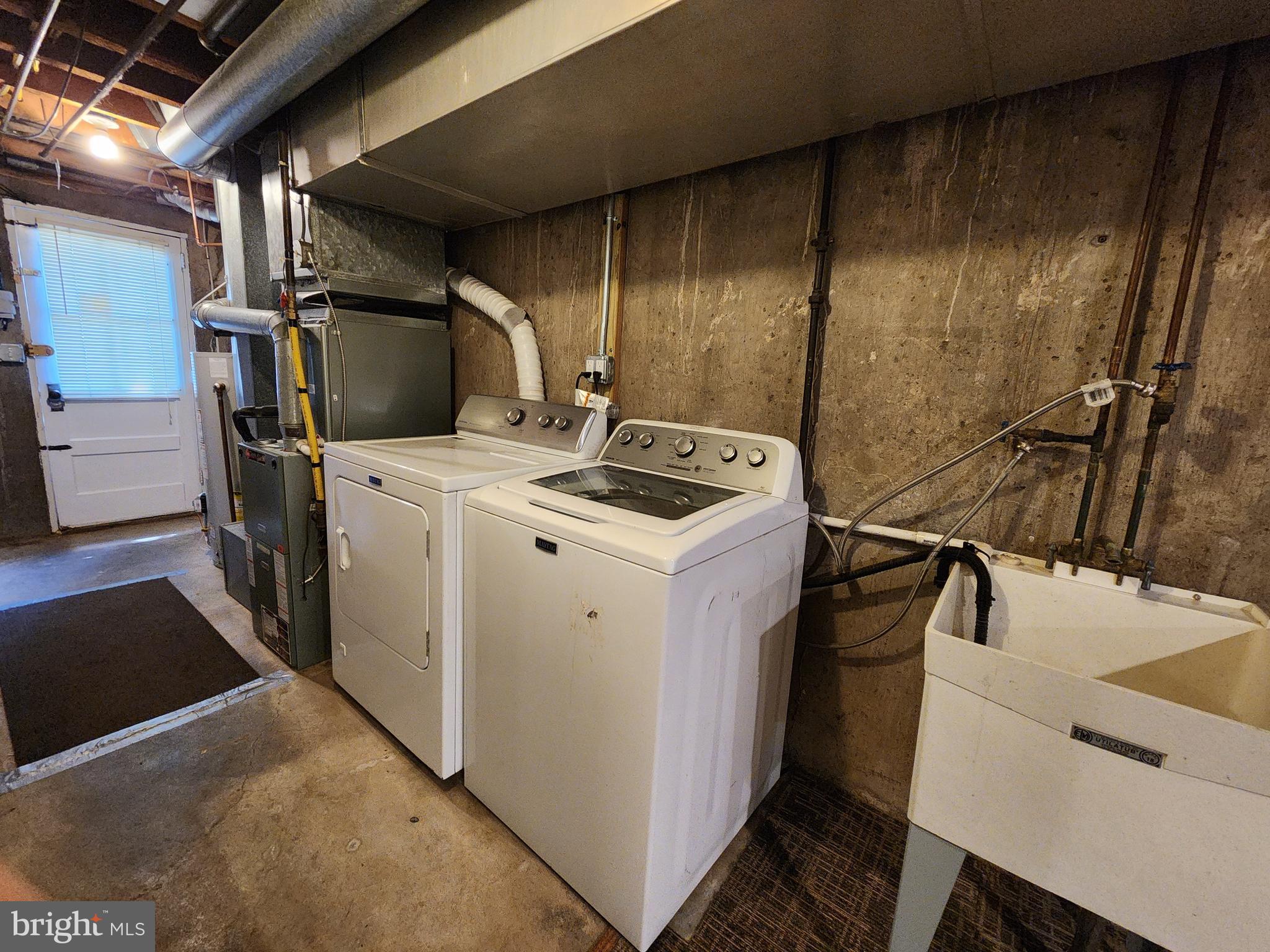 WESTBROOK PARK - Residential Lease