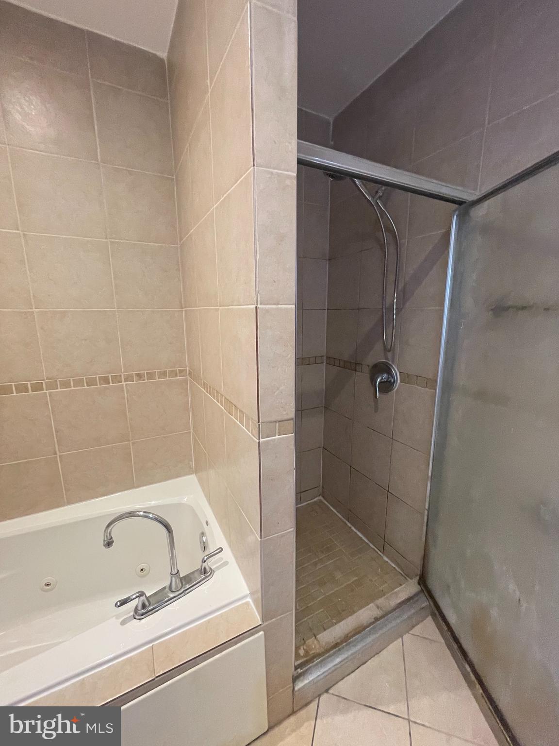 PHILADELPHIA (SOUTH) - Residential