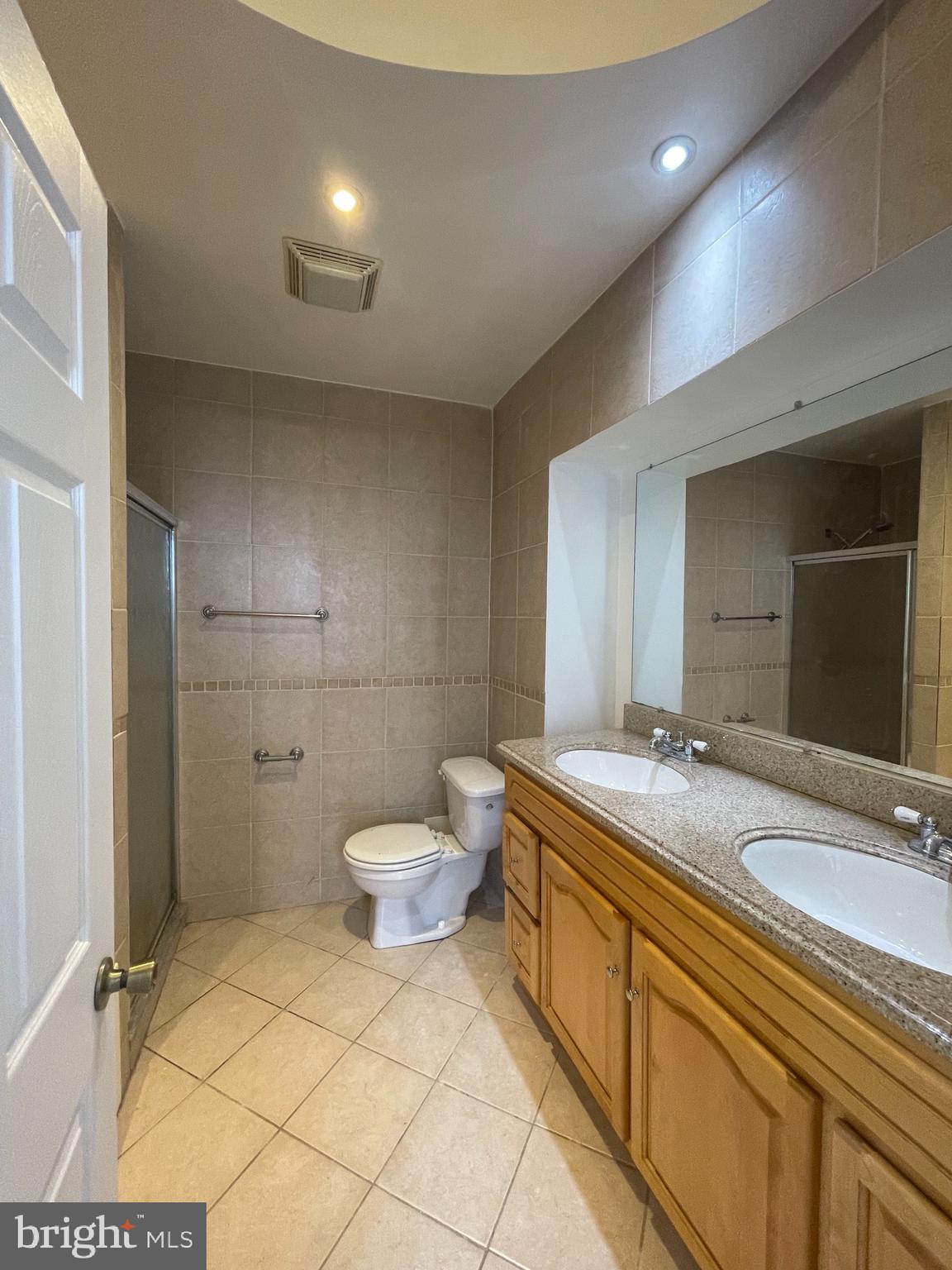 PHILADELPHIA (SOUTH) - Residential
