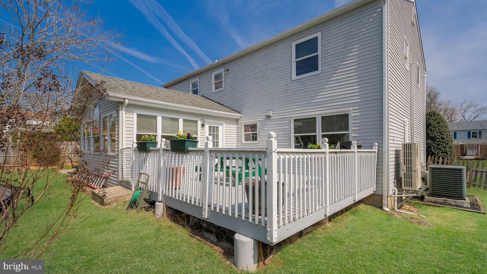 PALOMINO GLEN - Residential