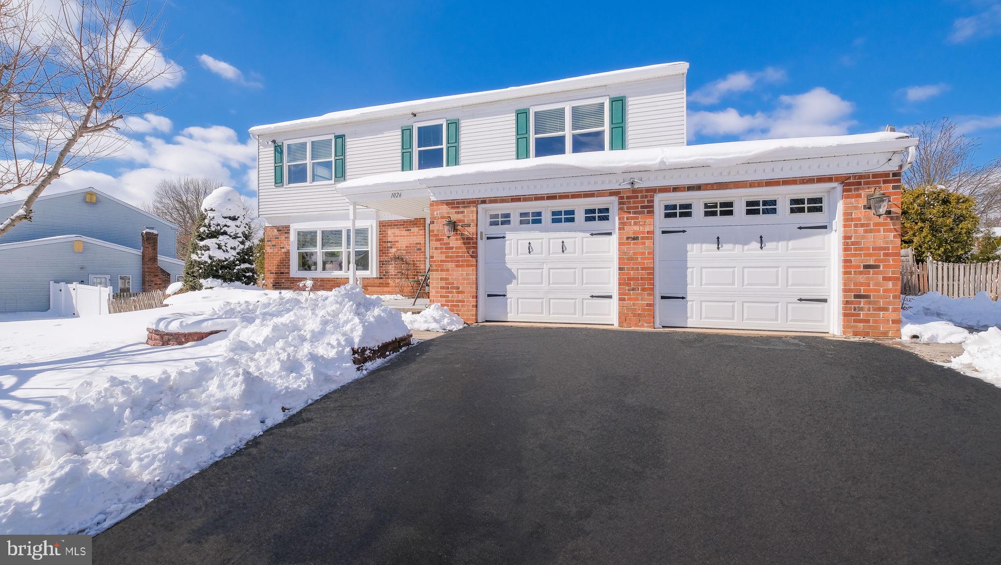 PALOMINO GLEN - Residential