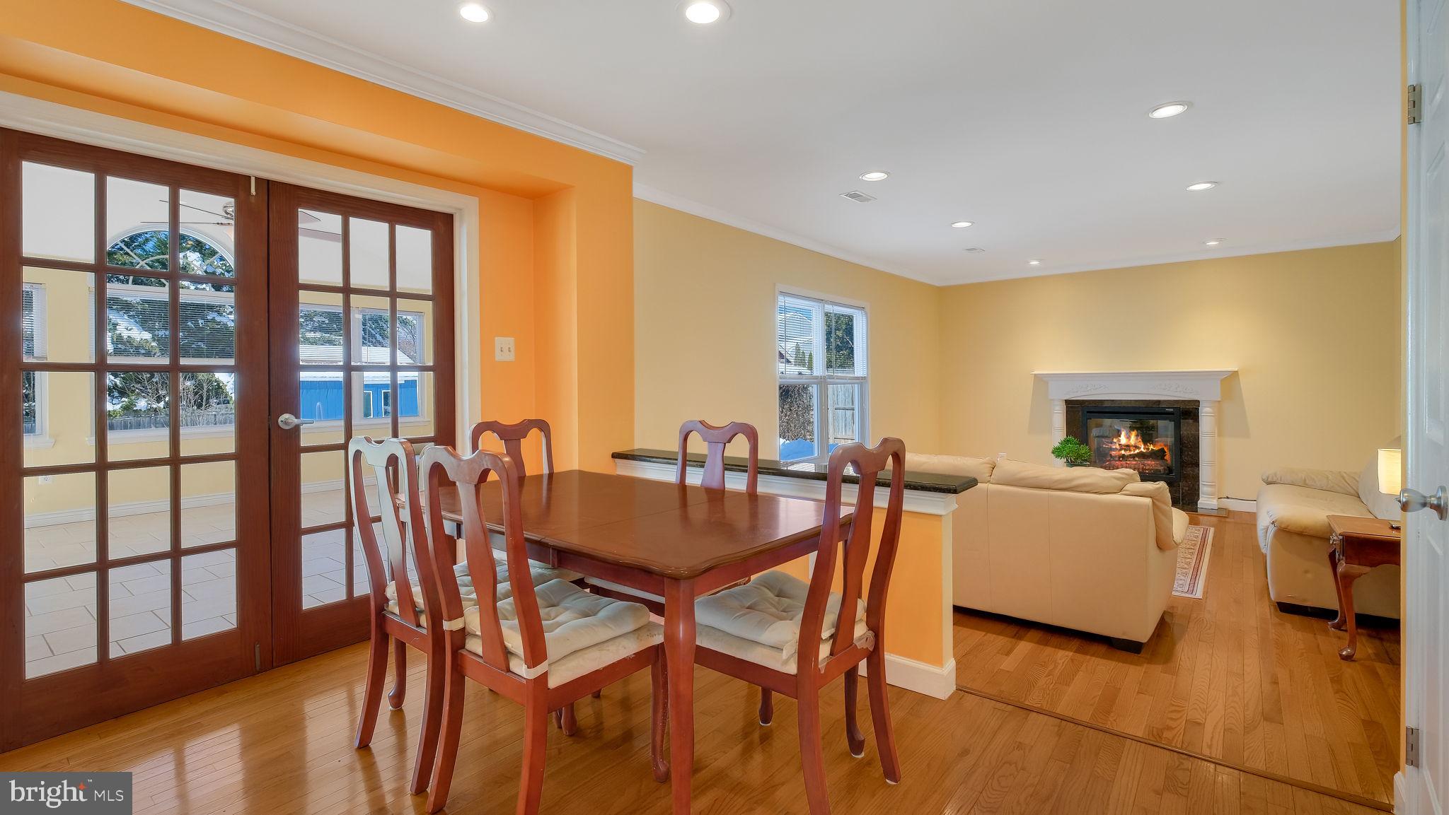 PALOMINO GLEN - Residential