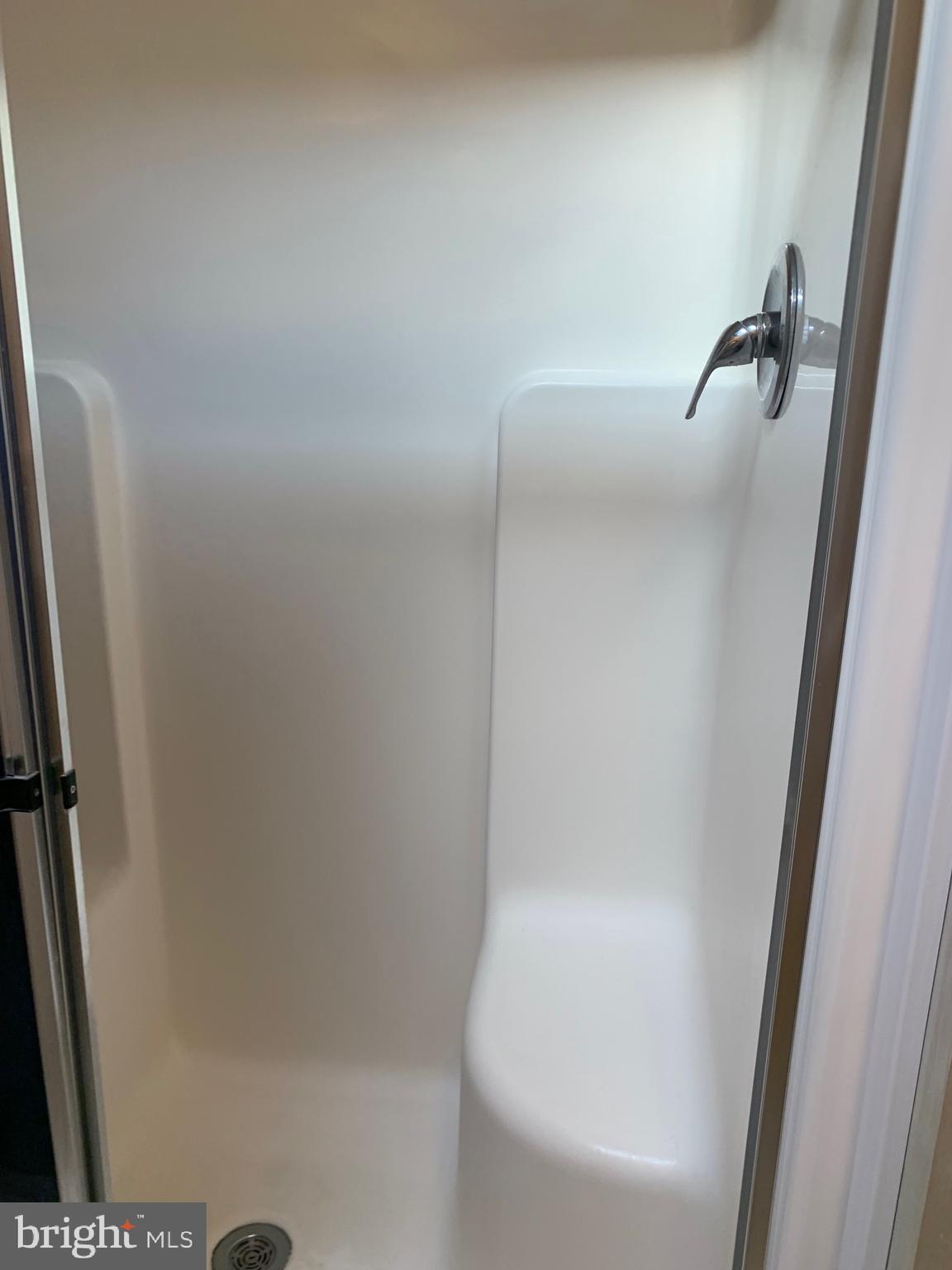 LAKESIDE VILLAGE - Residential