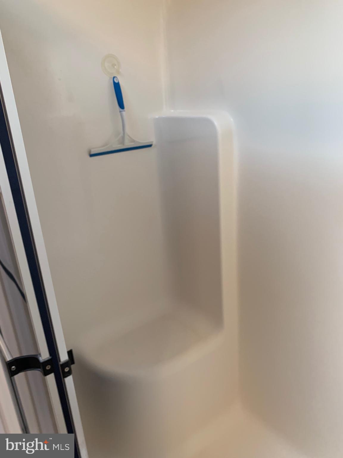 LAKESIDE VILLAGE - Residential