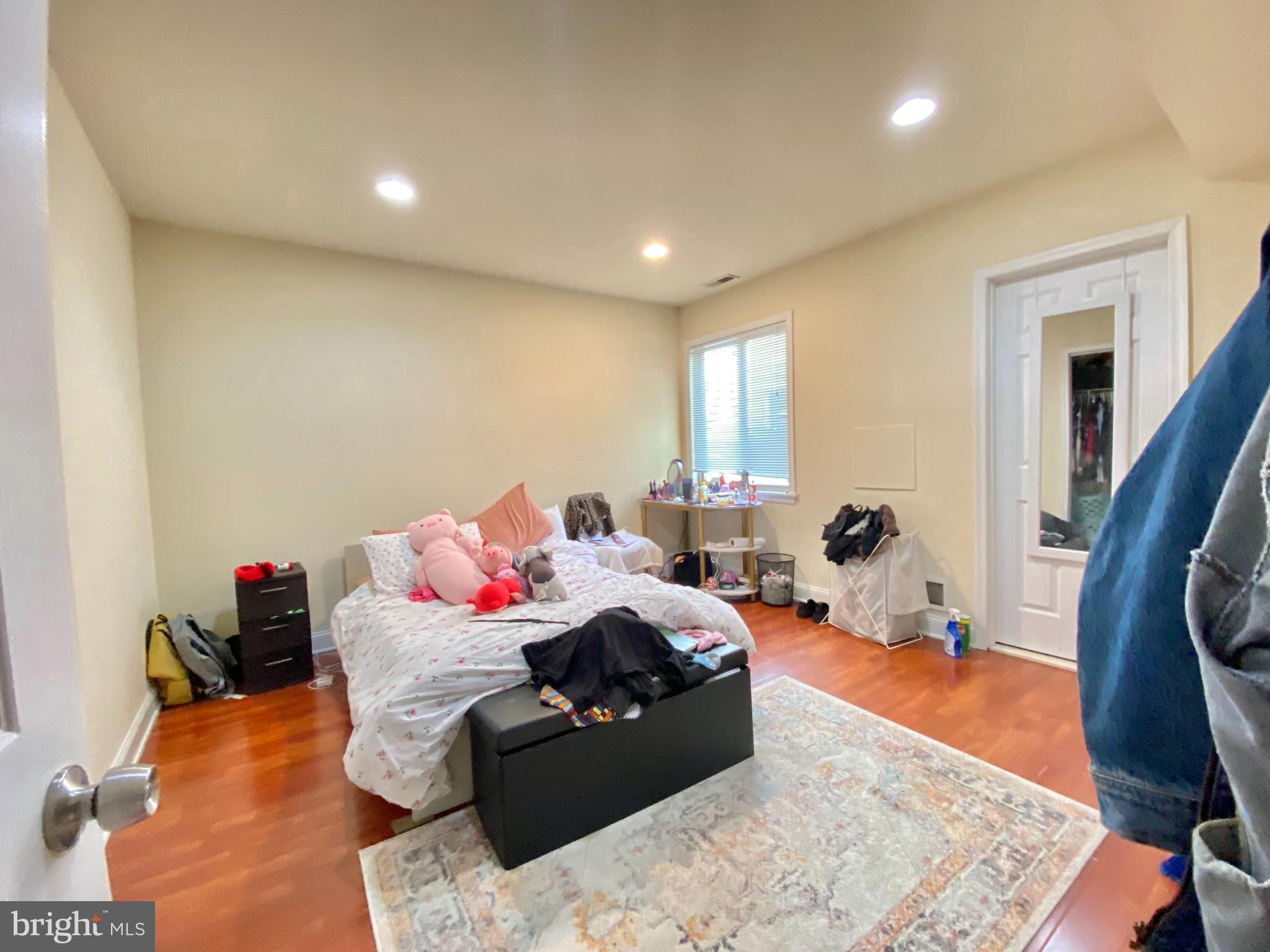 FRANCISVILLE - Residential Lease