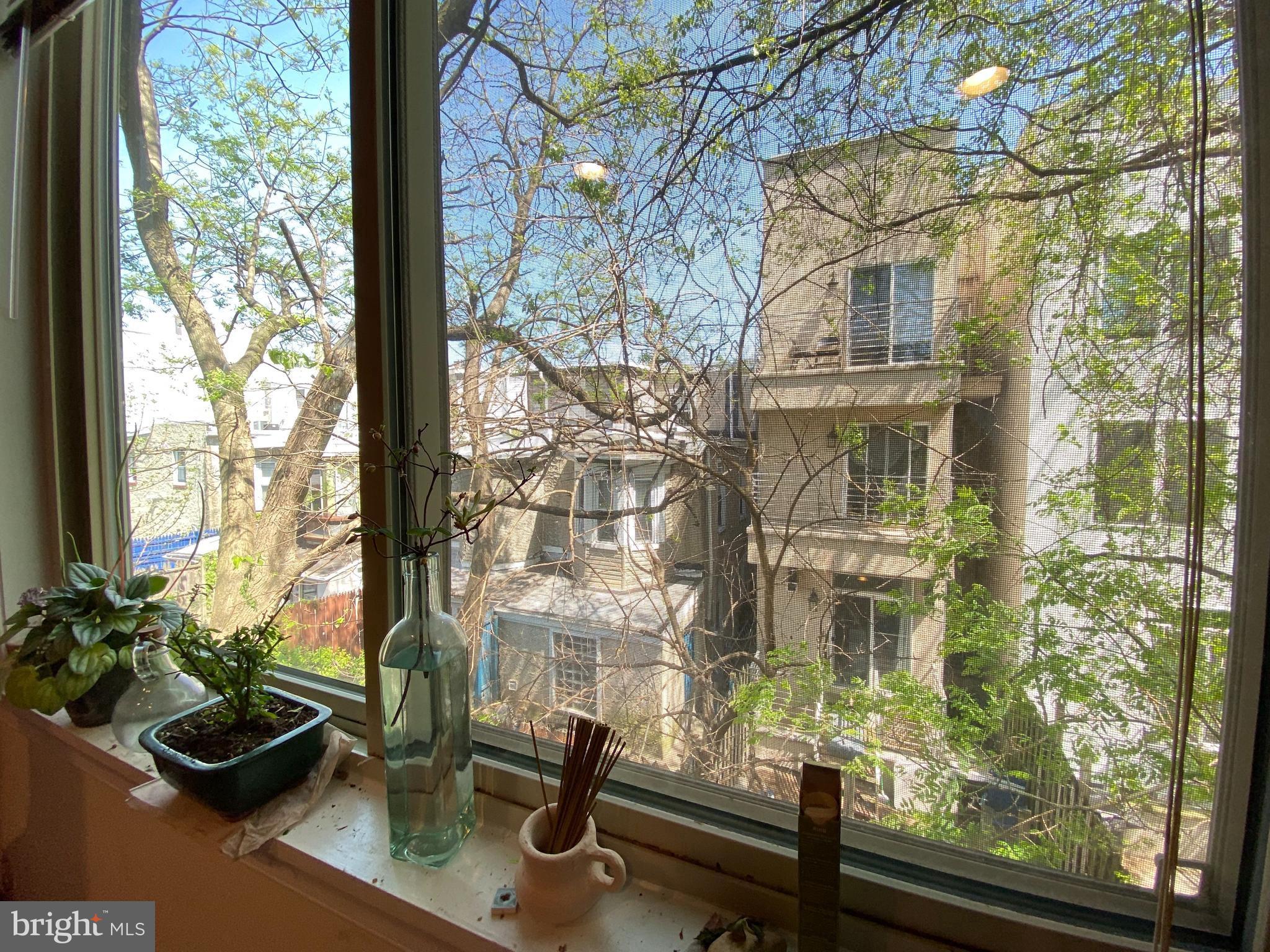 FRANCISVILLE - Residential Lease