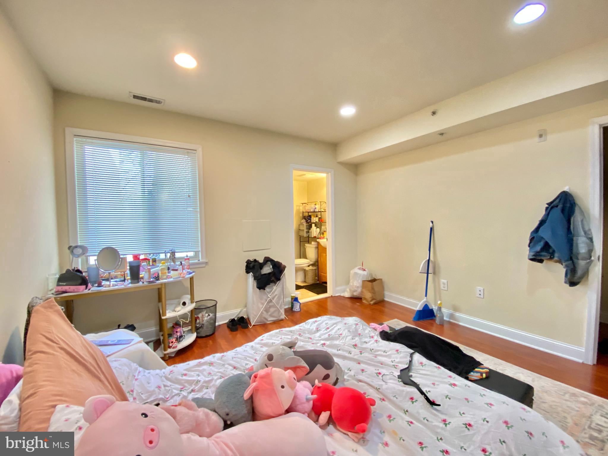 FRANCISVILLE - Residential Lease