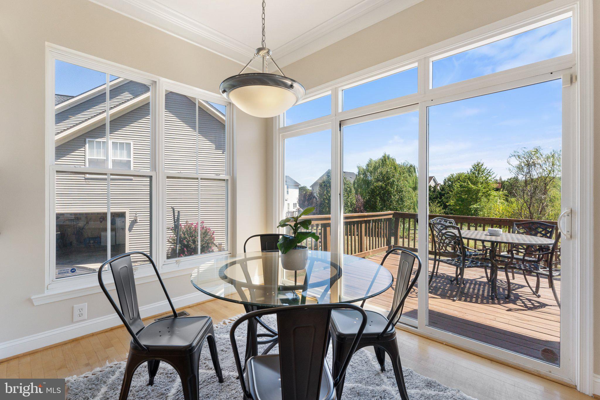 VINT HILL - Residential