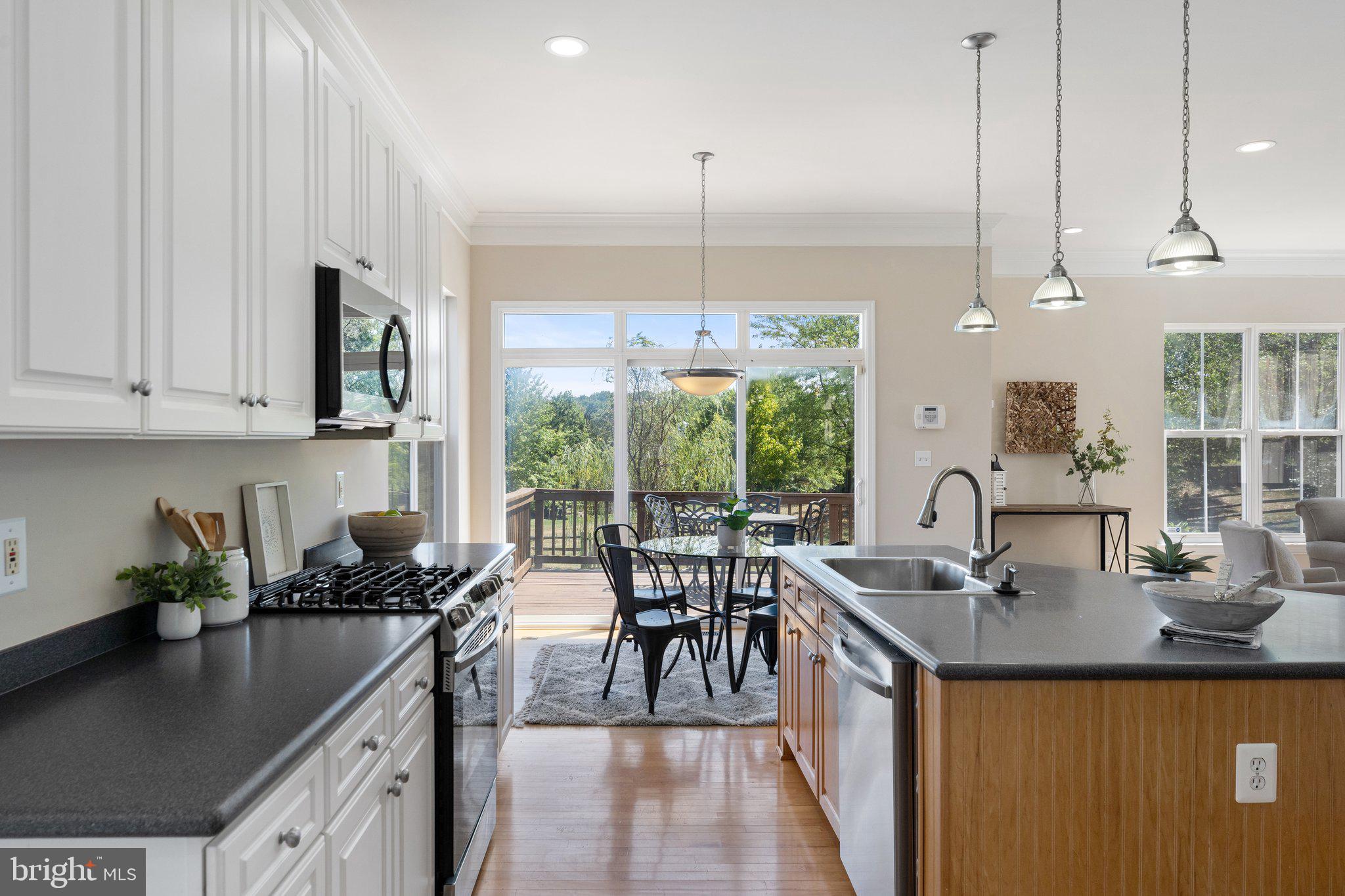 VINT HILL - Residential