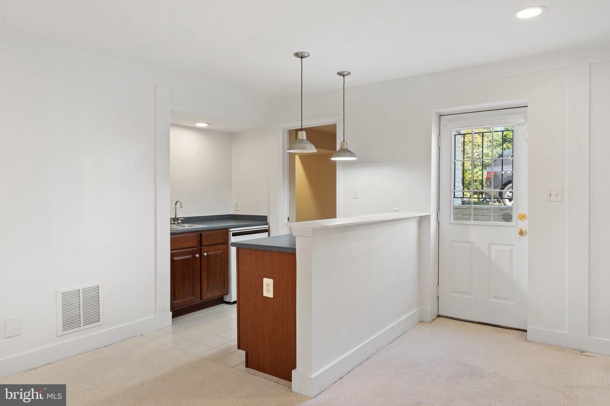 VINT HILL - Residential