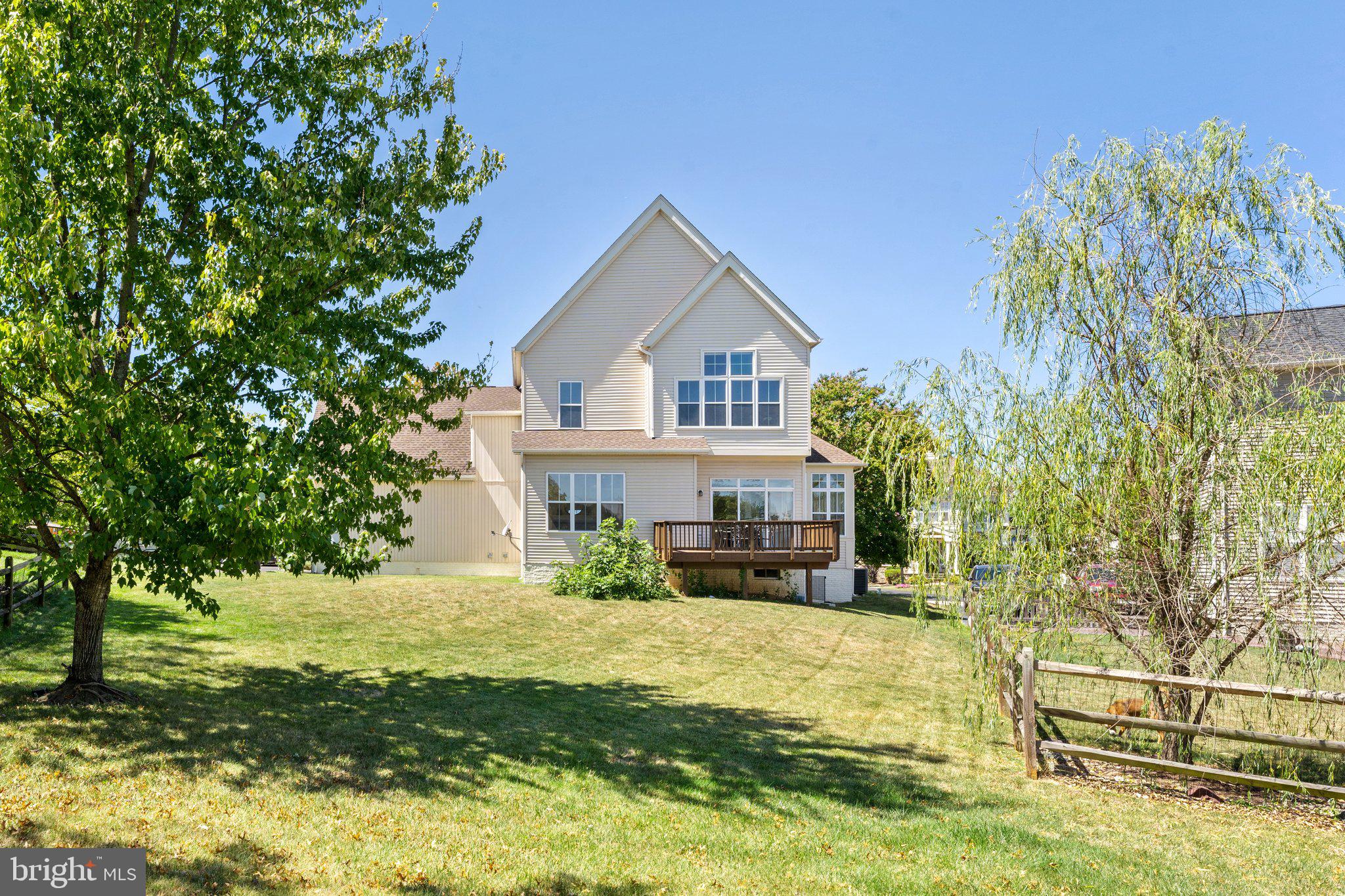 VINT HILL - Residential