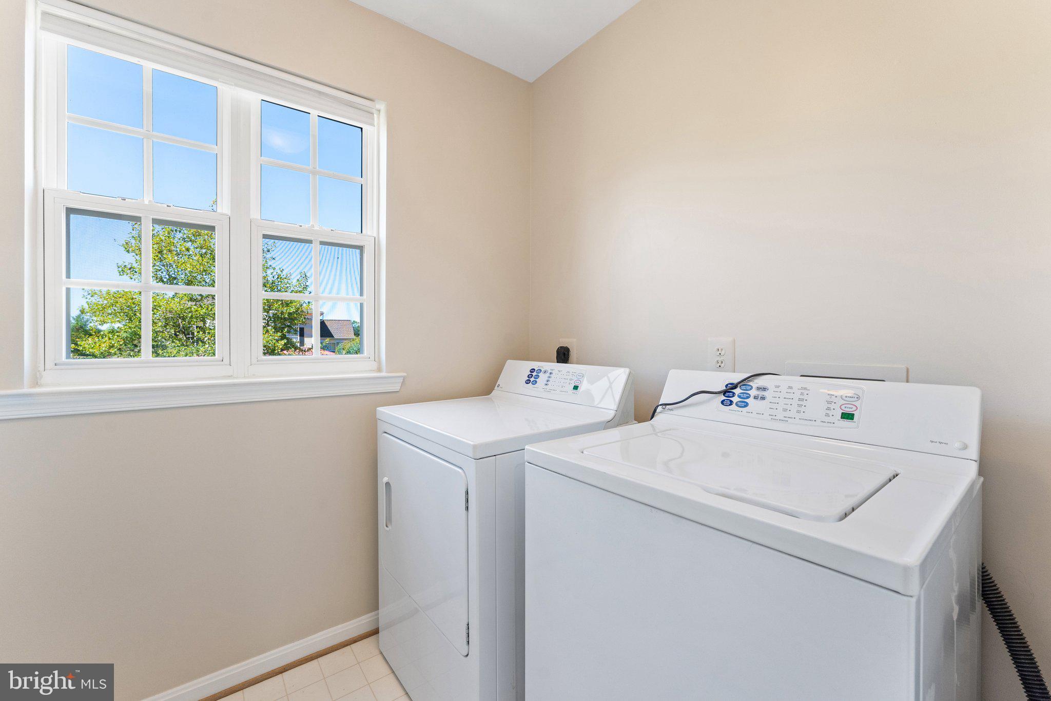 VINT HILL - Residential