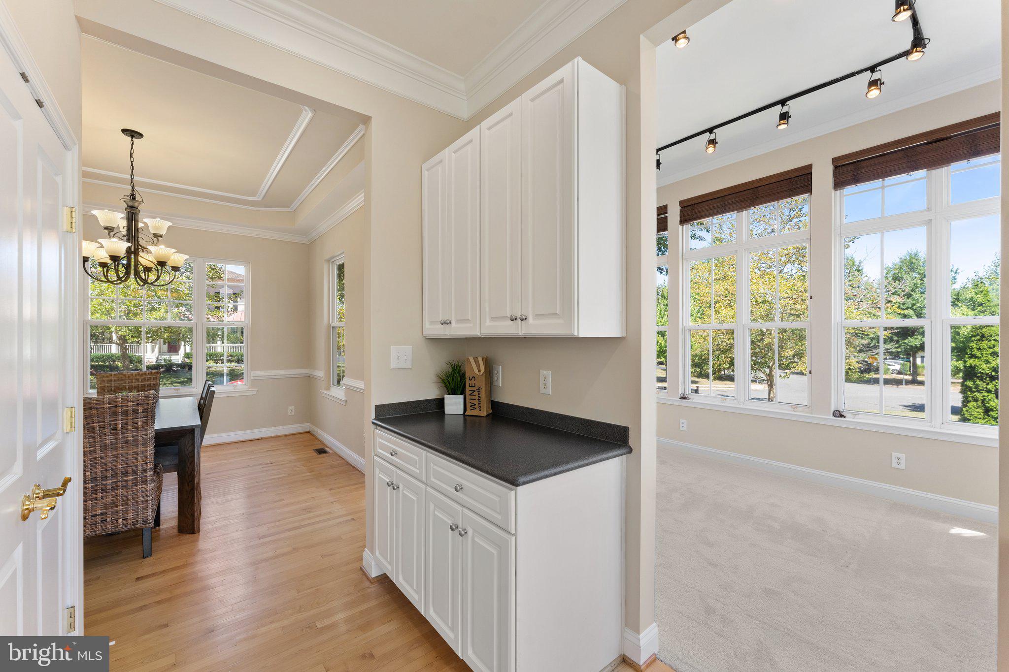 VINT HILL - Residential