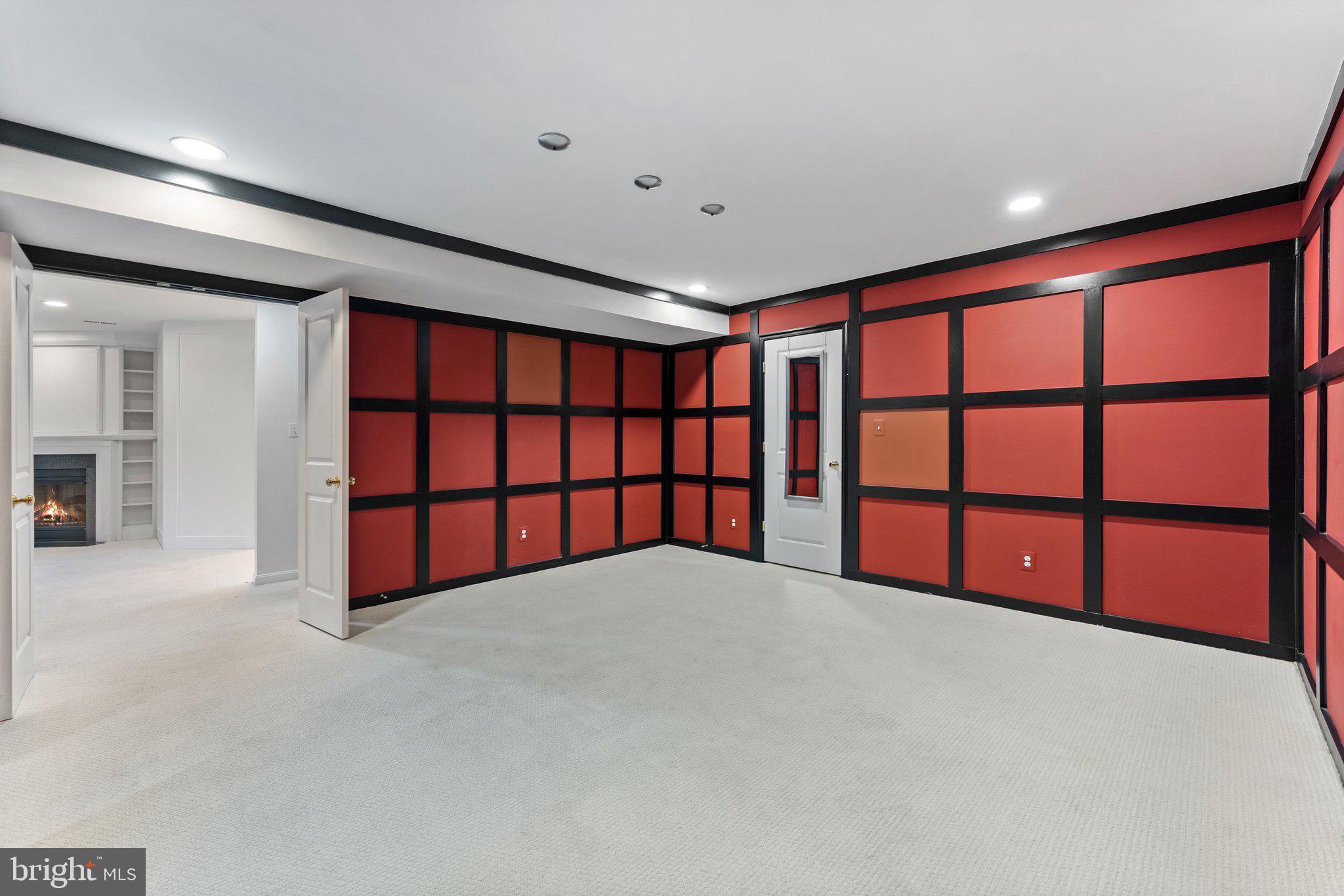 VINT HILL - Residential