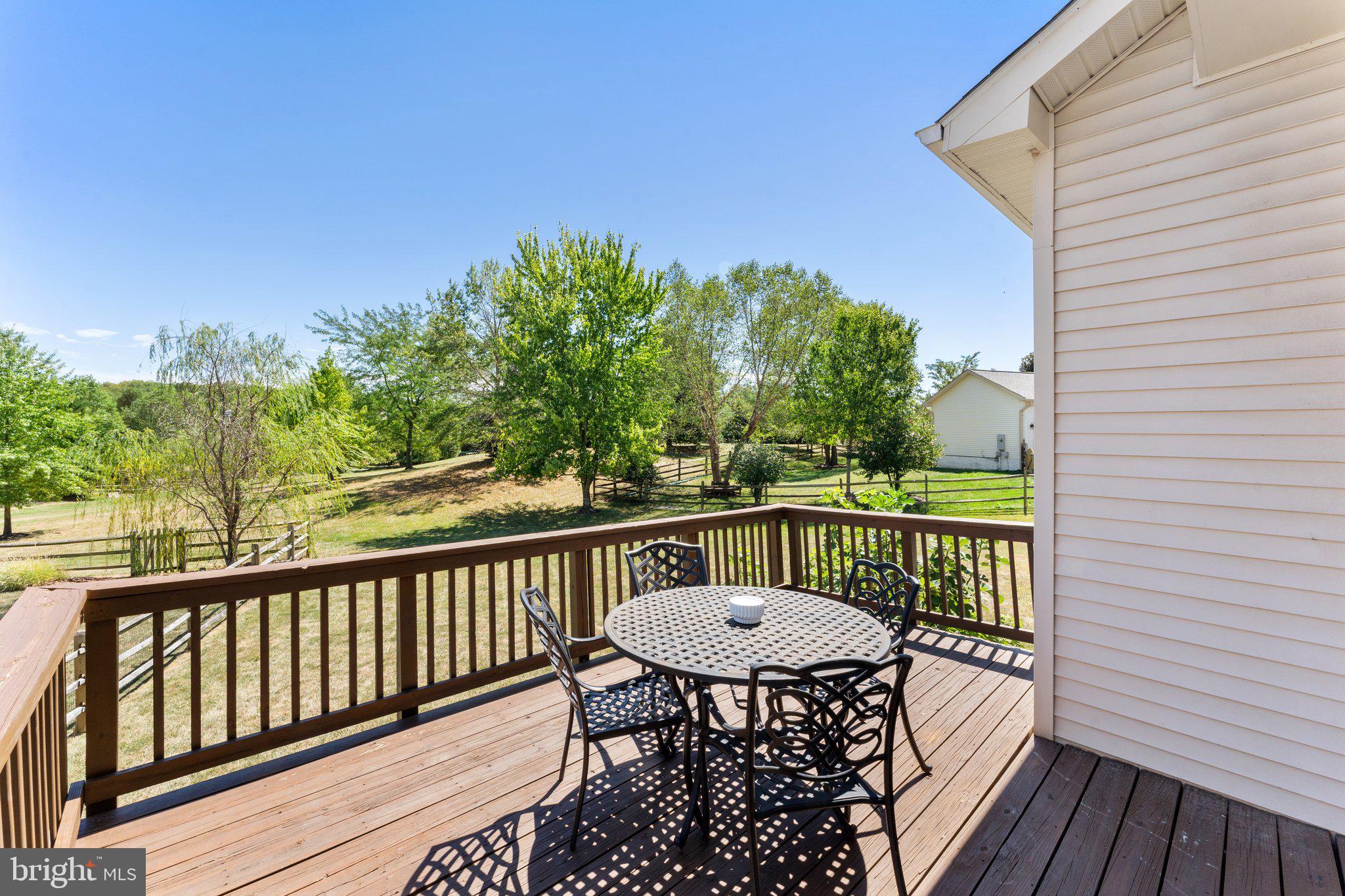 VINT HILL - Residential