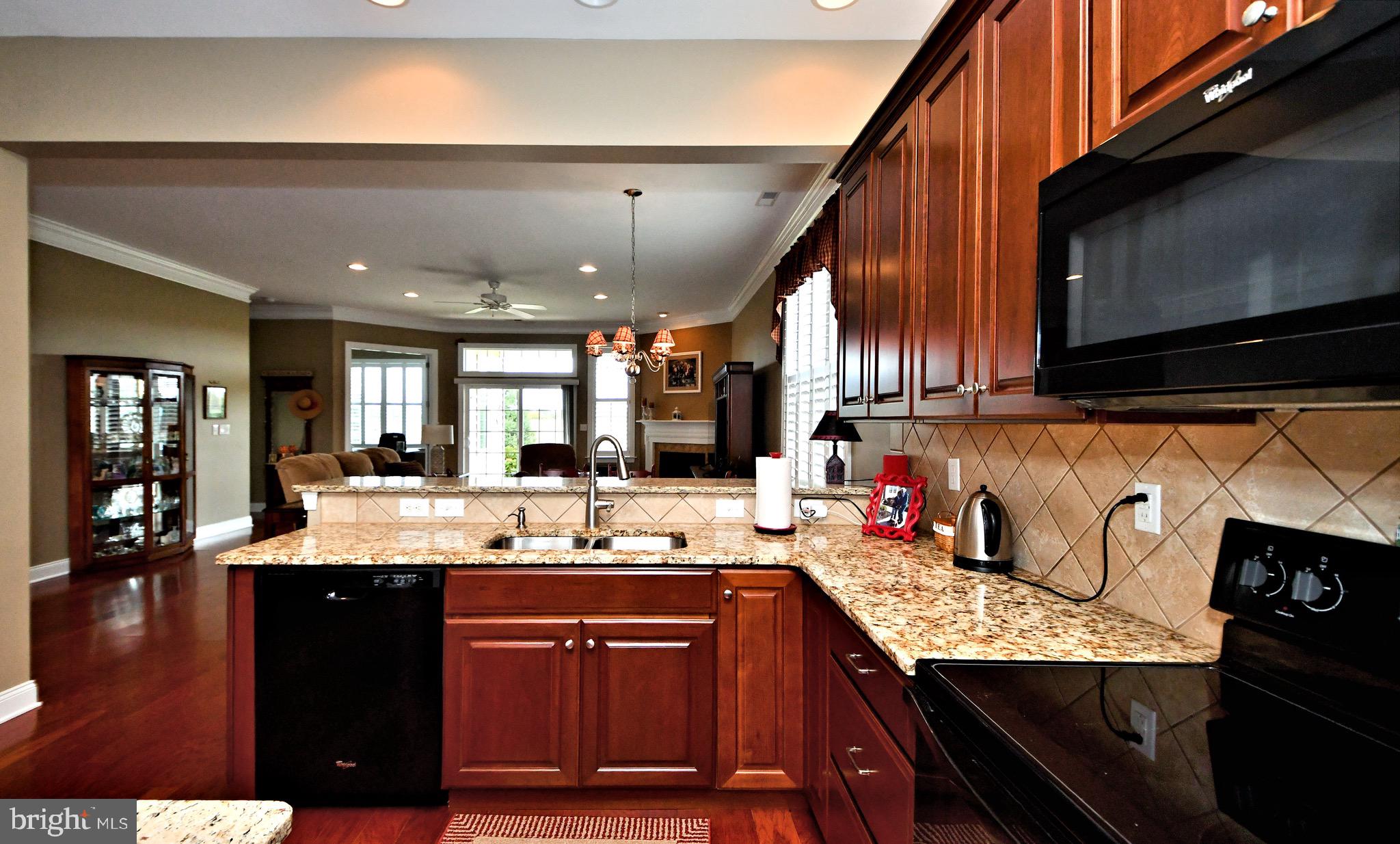 MEADOW GLEN - Residential