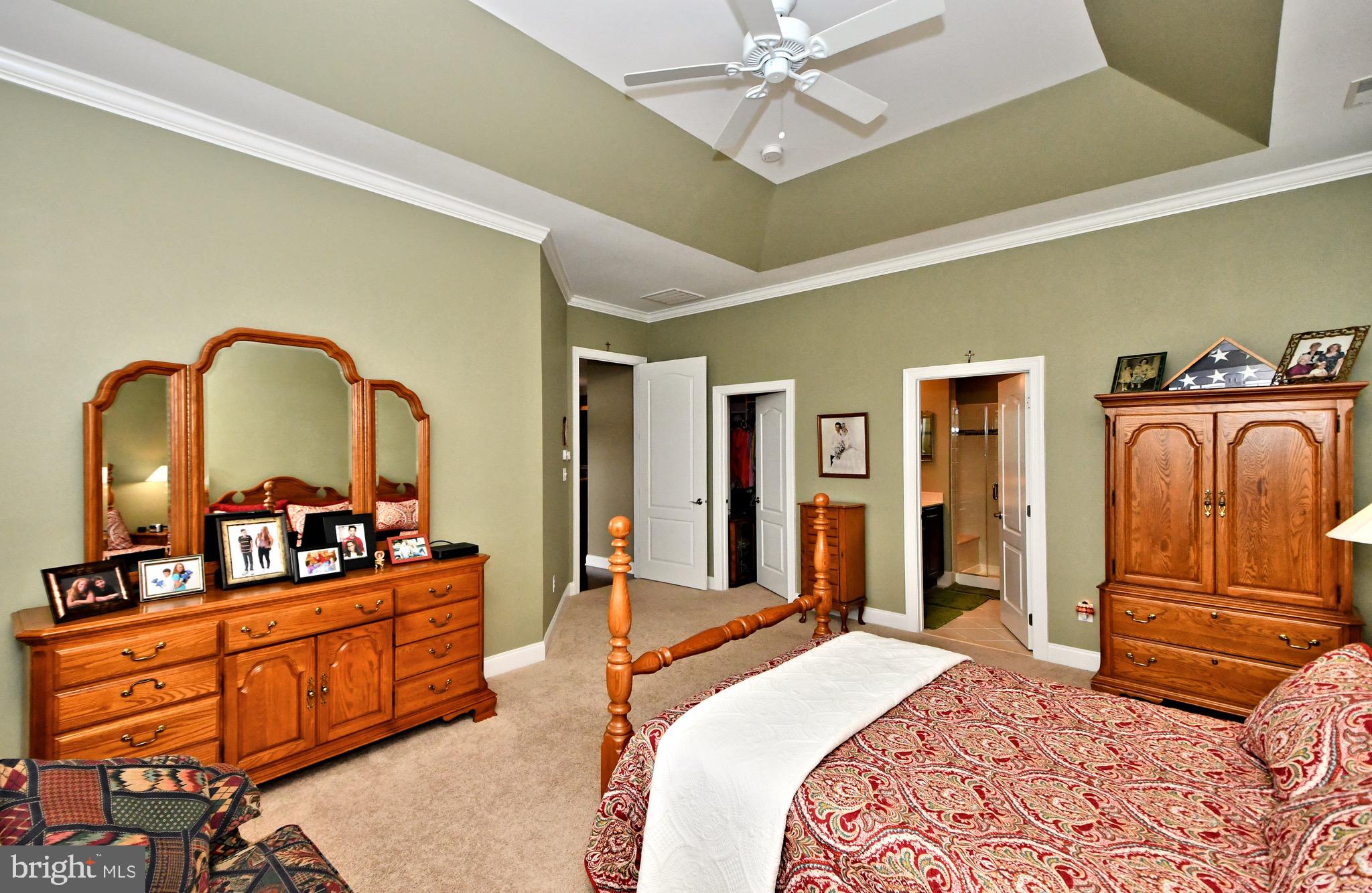 MEADOW GLEN - Residential