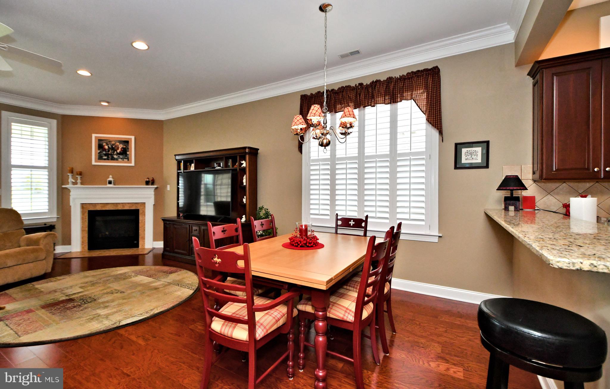 MEADOW GLEN - Residential