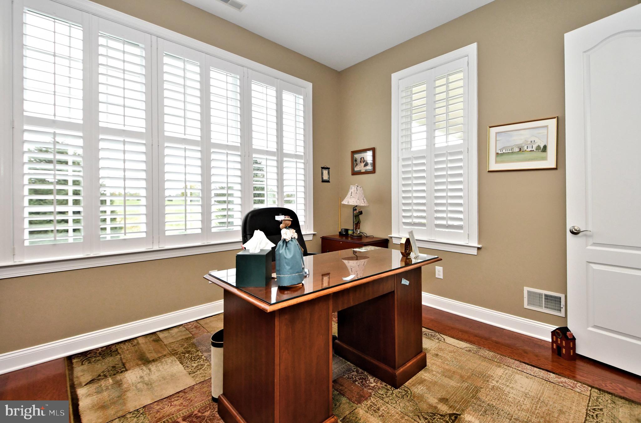 MEADOW GLEN - Residential