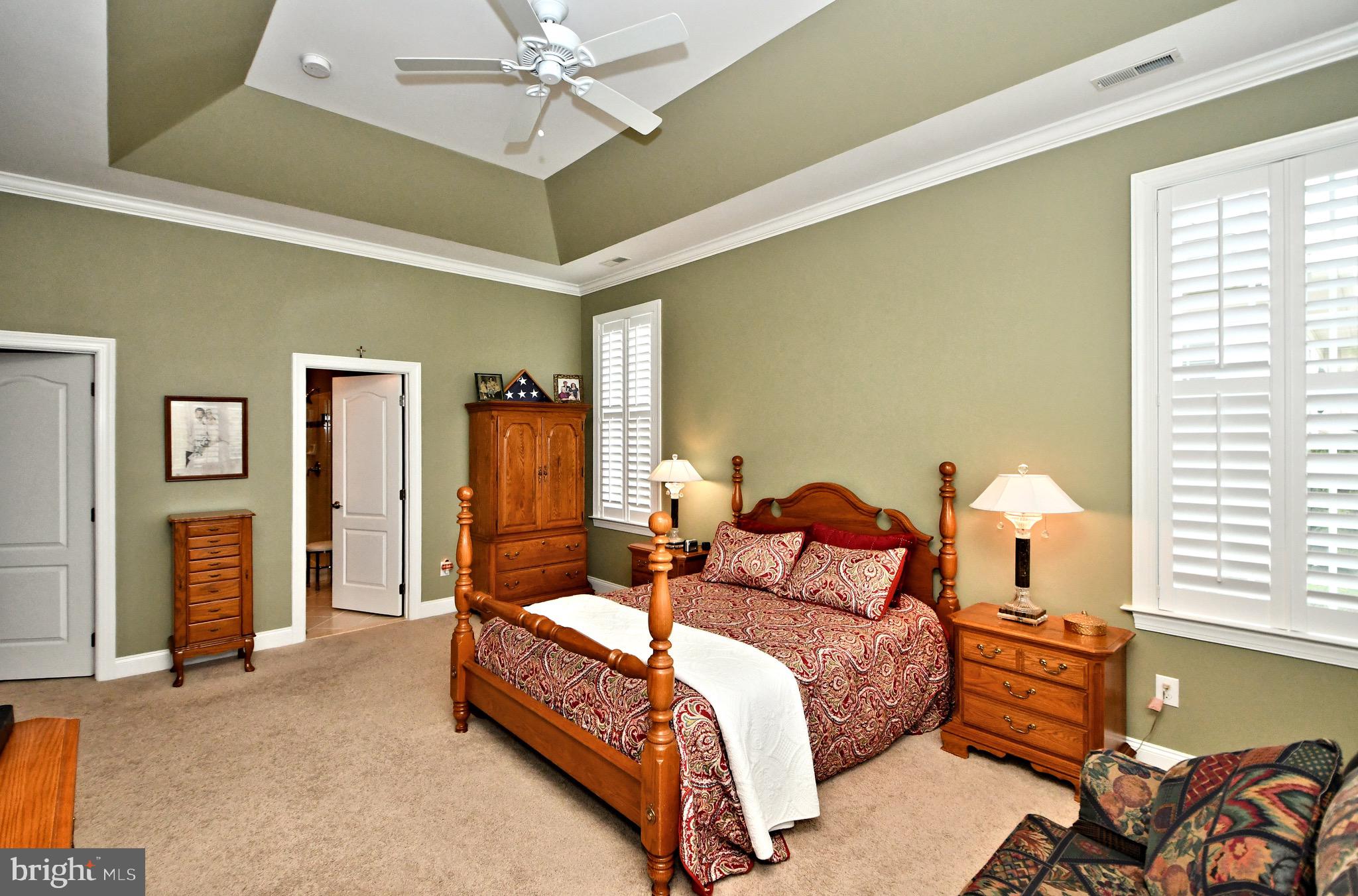 MEADOW GLEN - Residential