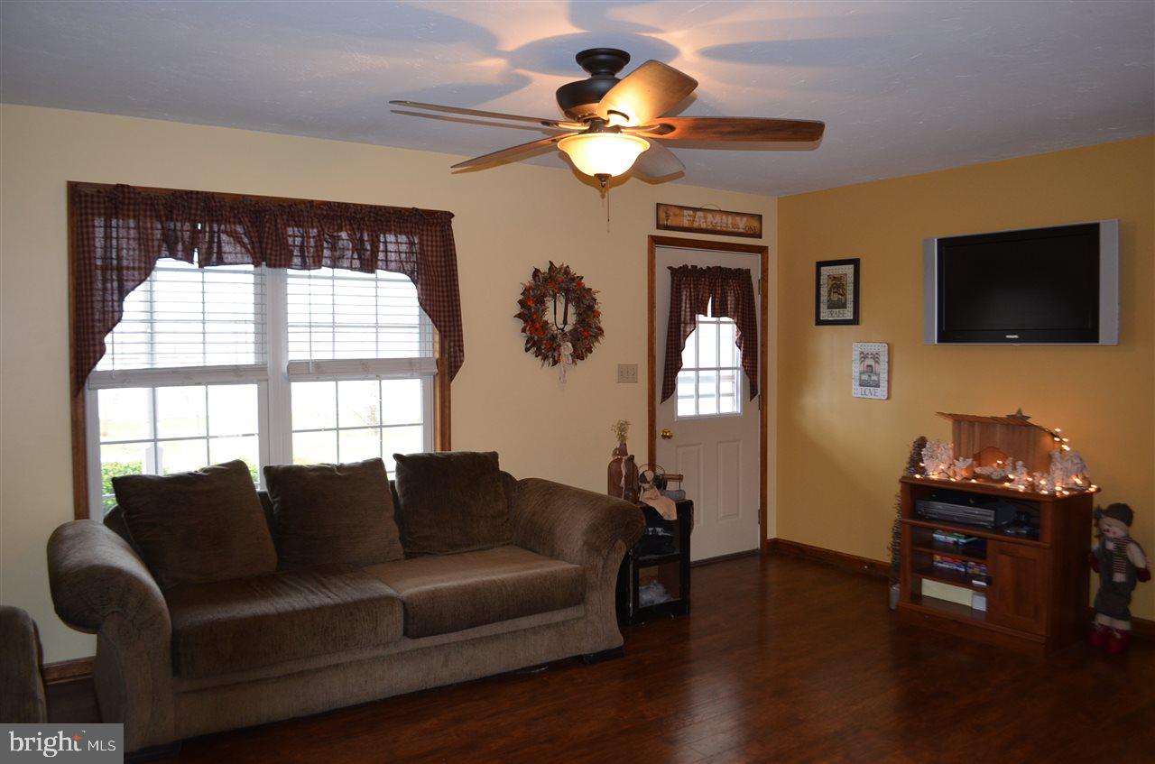 LAKE MEADE - Residential