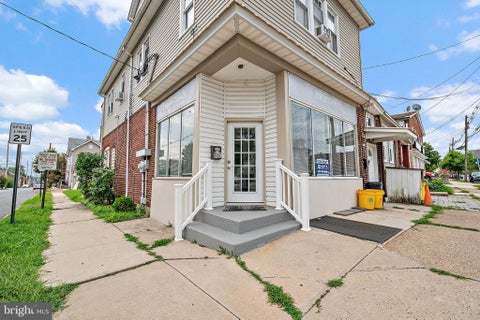 Photo of 1150 Brunswick Avenue, TRENTON, NJ 08638 (MLS # NJME2083142)