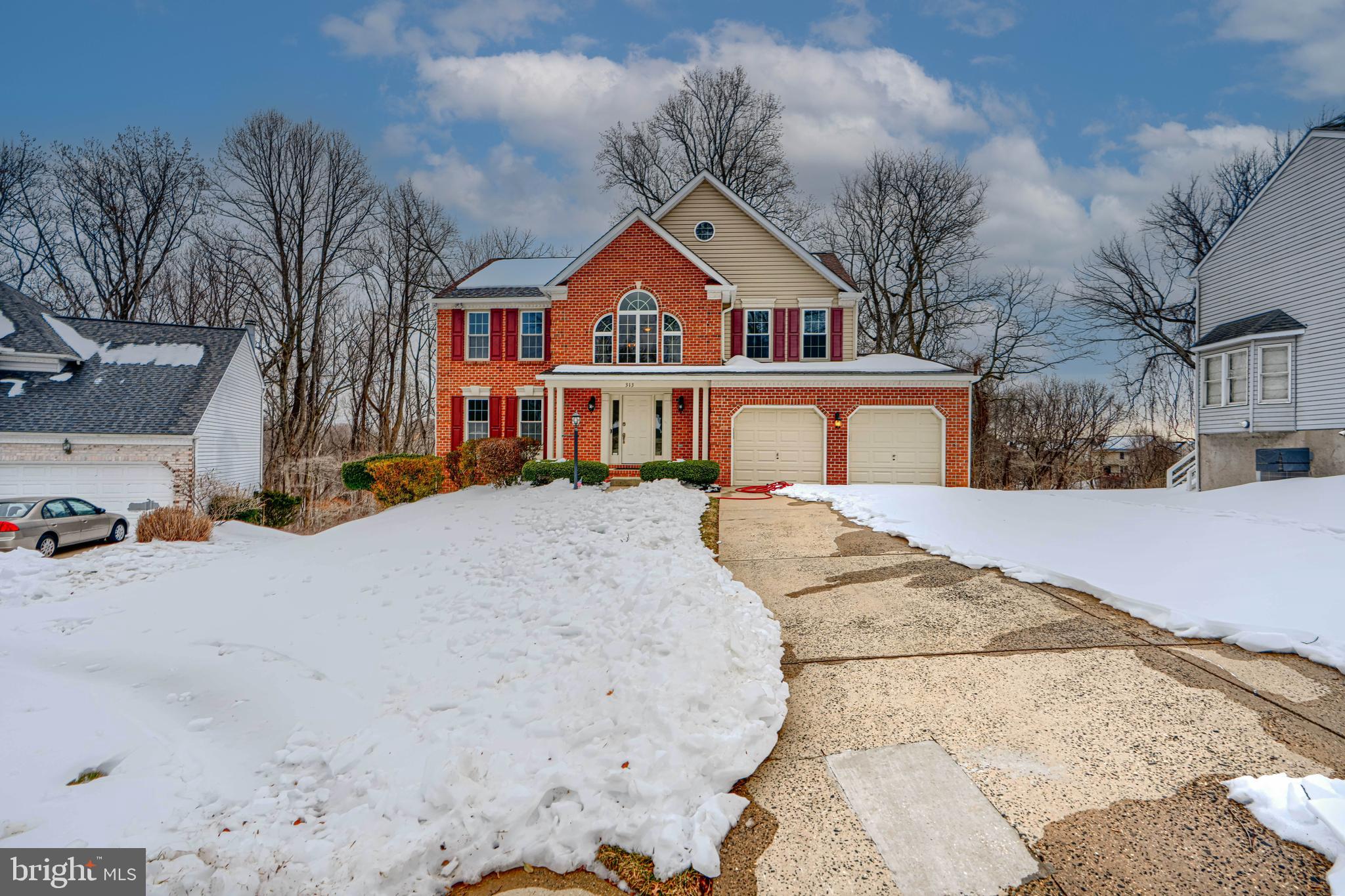 OVERVIEW MANOR - Residential