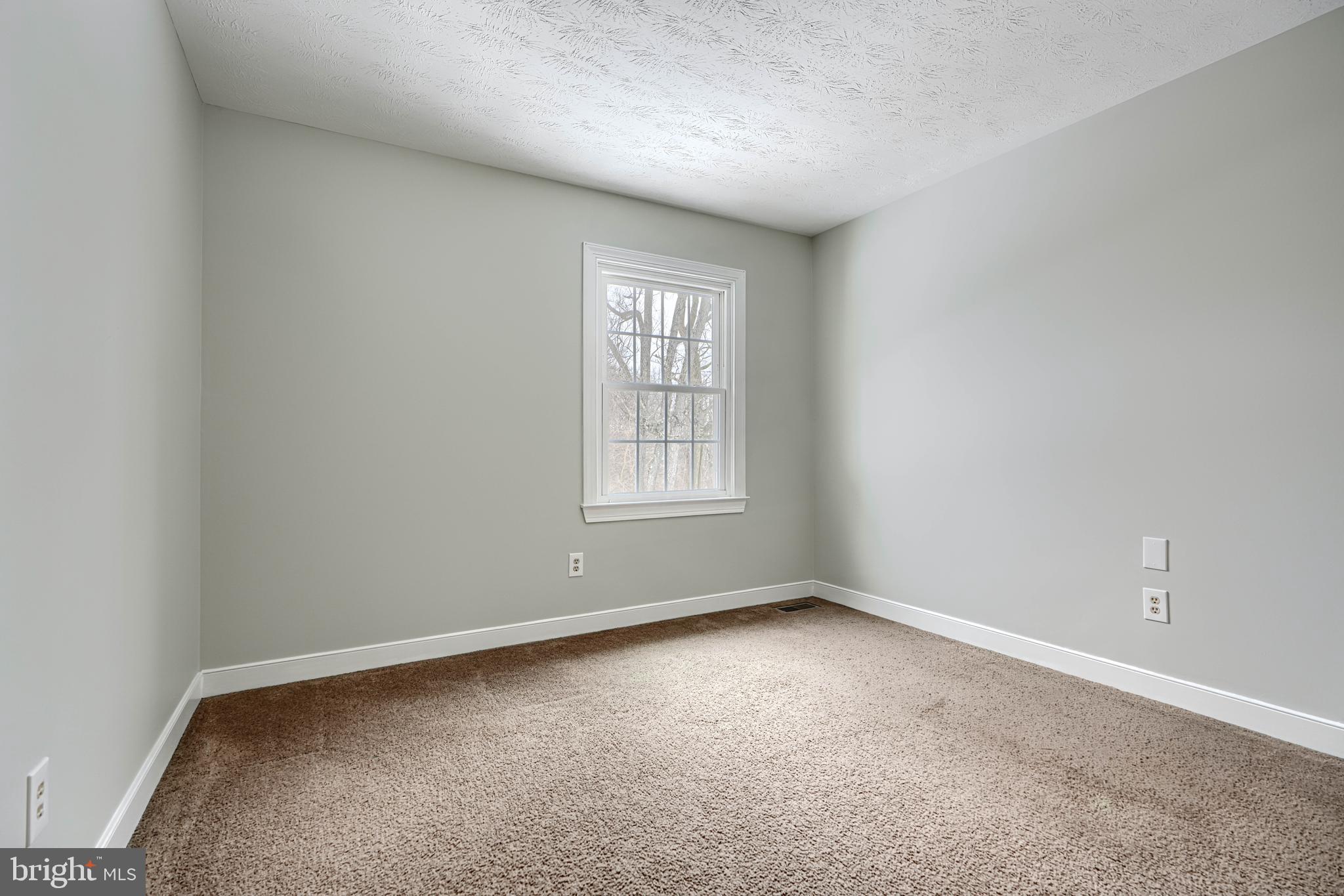 OVERVIEW MANOR - Residential