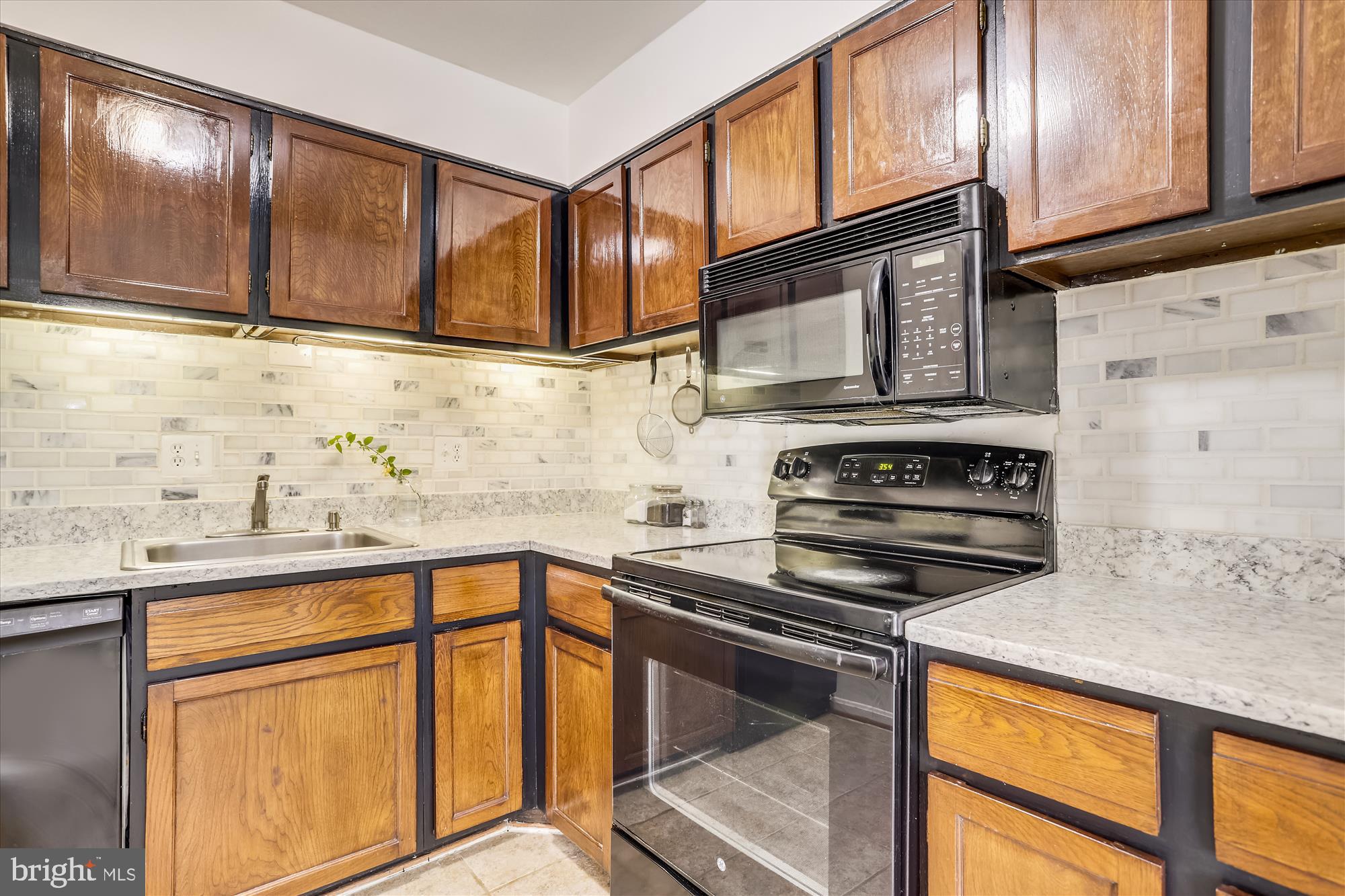 EDSALL BLUFF - Residential