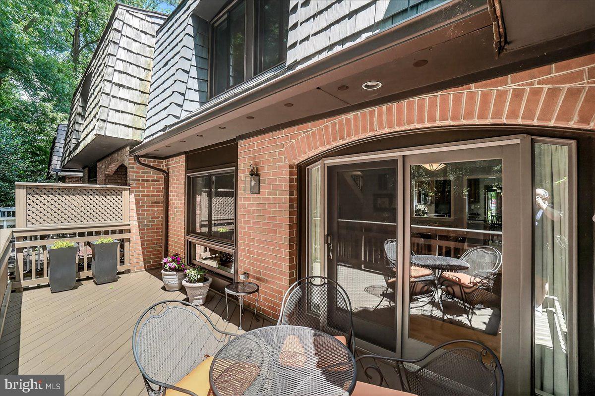 INVERNESS FOREST - Residential