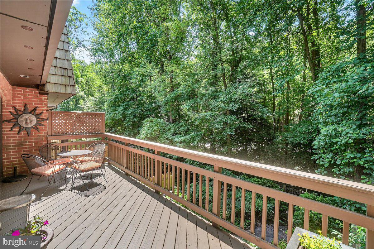 INVERNESS FOREST - Residential