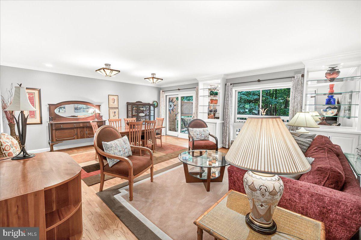 INVERNESS FOREST - Residential