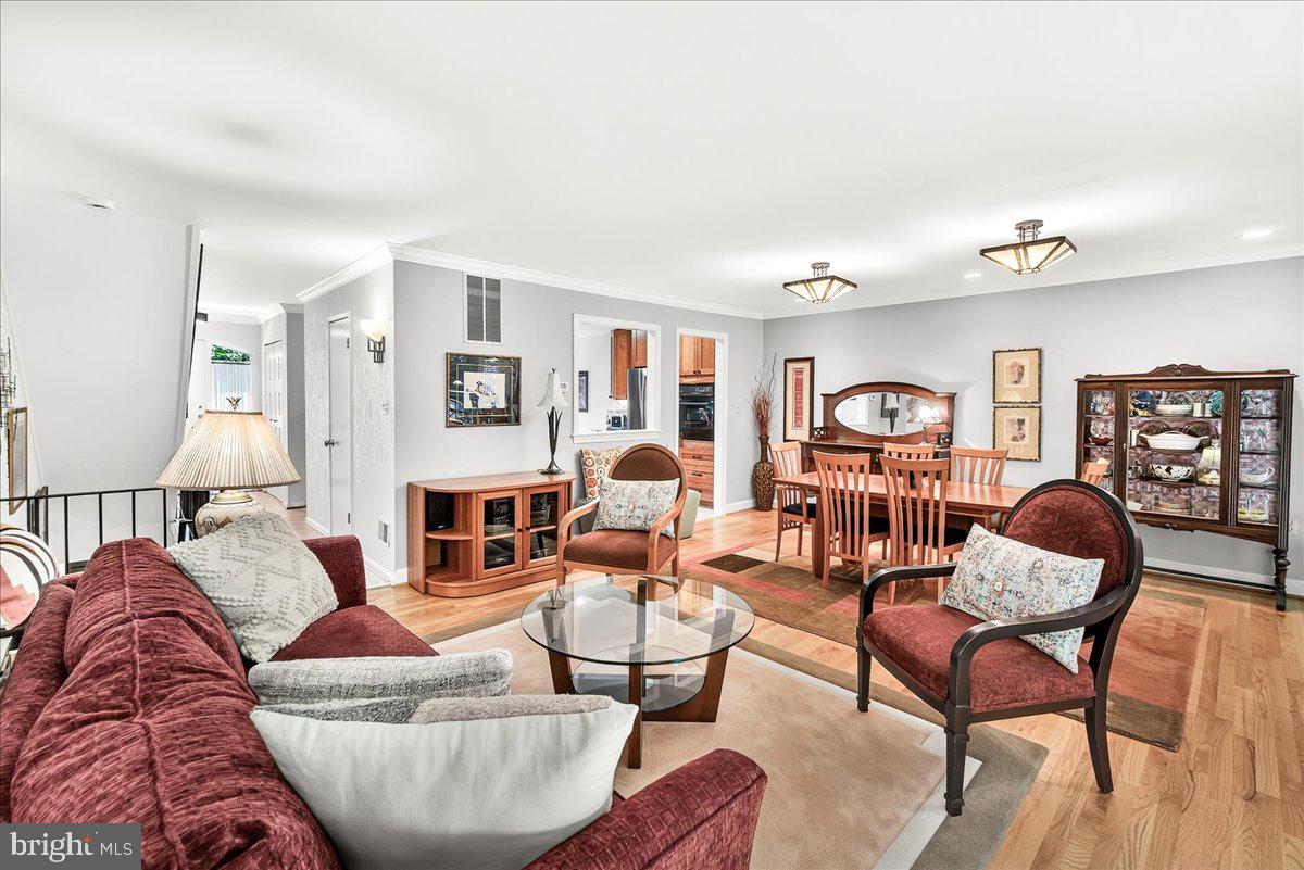 INVERNESS FOREST - Residential